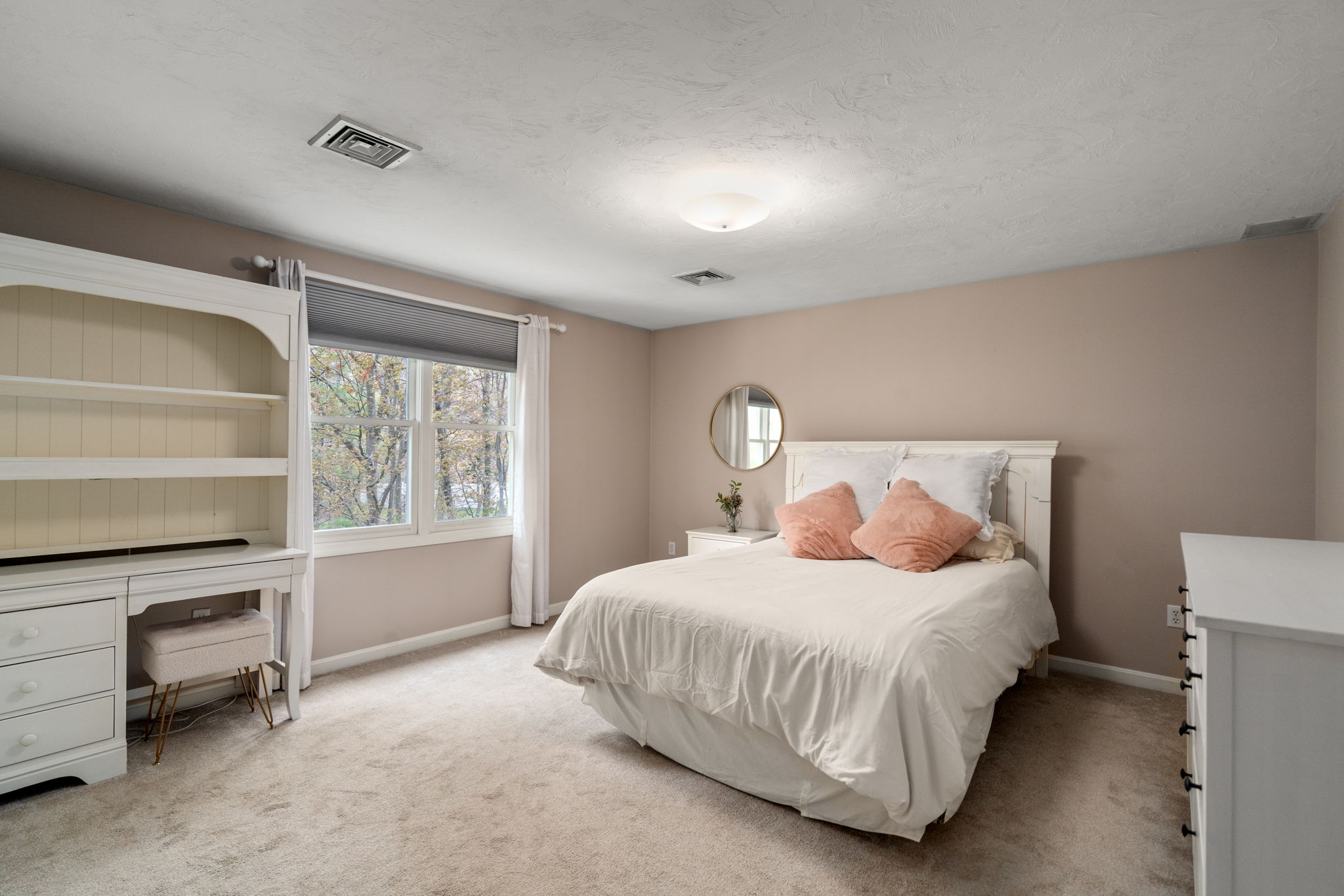  77 Azalea Road, Sharon, MA, 02067 - 物件實景