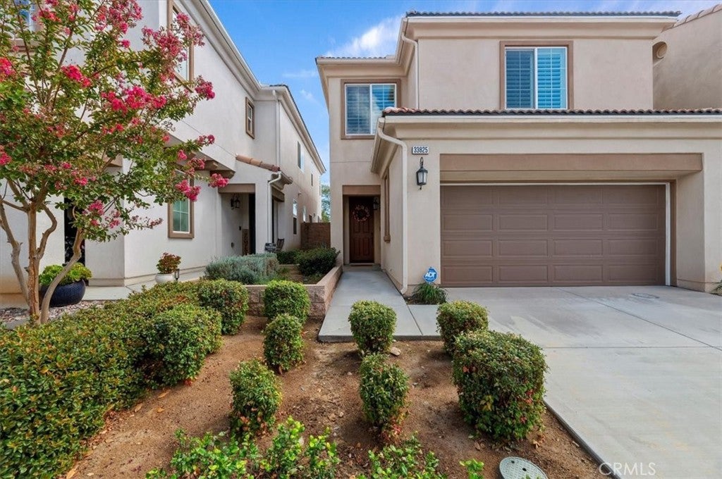 Yucaipa, California, 92399, United States, 3 Bedrooms Bedrooms, ,3 BathroomsBathrooms,Residential,For Sale,1977882