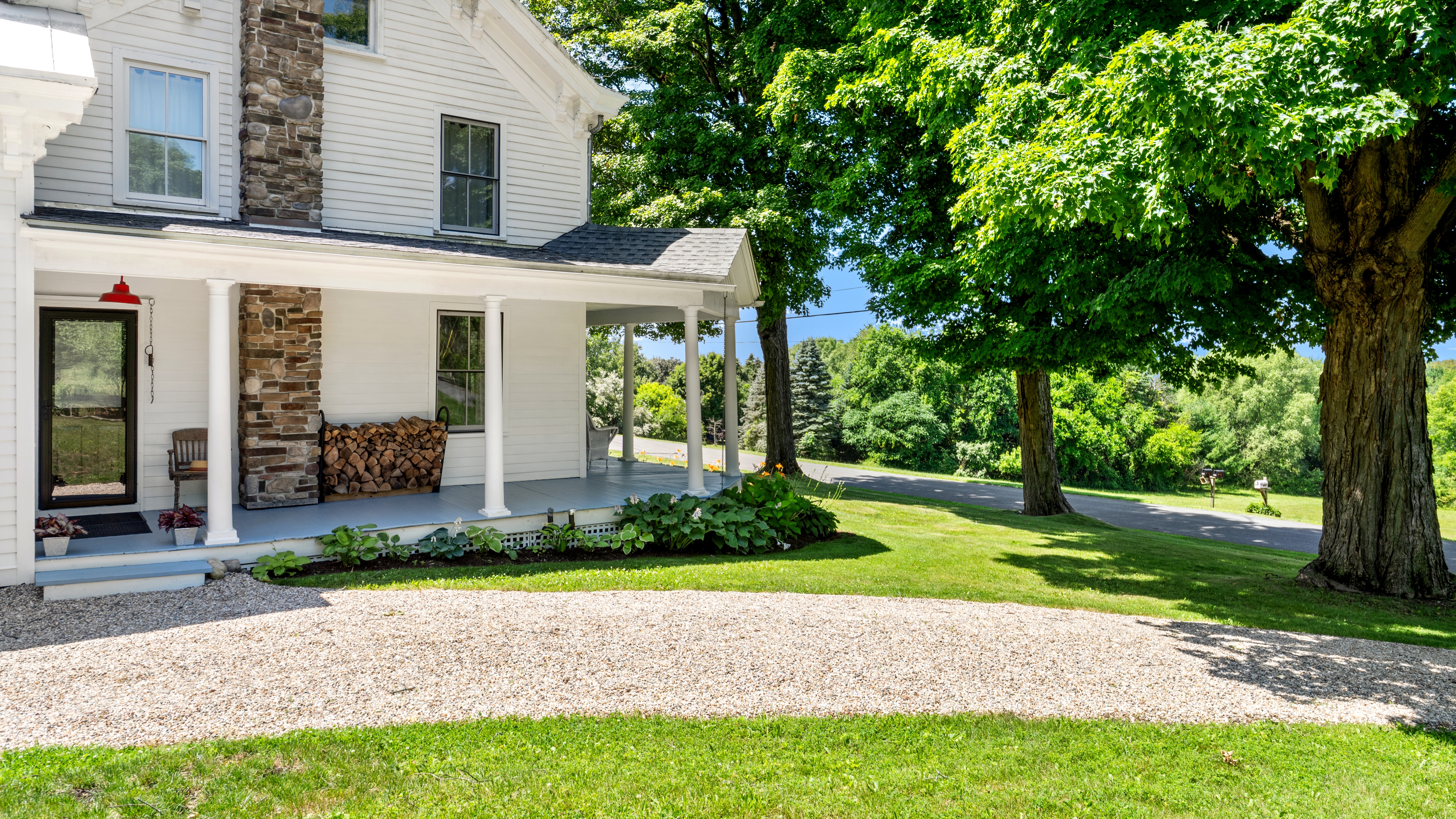  Historic 1860 Farmhouse  Incredible Catskill Views & Bluestone Gardens - 物件實景