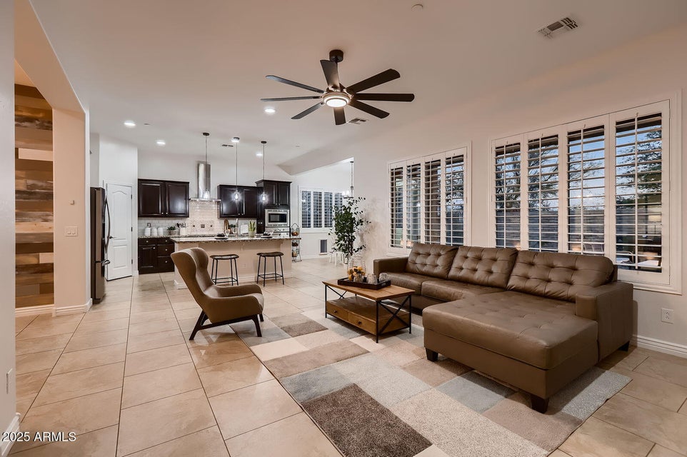 Peoria, Arizona, 85383, United States, 3 Bedrooms Bedrooms, ,3 BathroomsBathrooms,Residential,For Sale,1920342