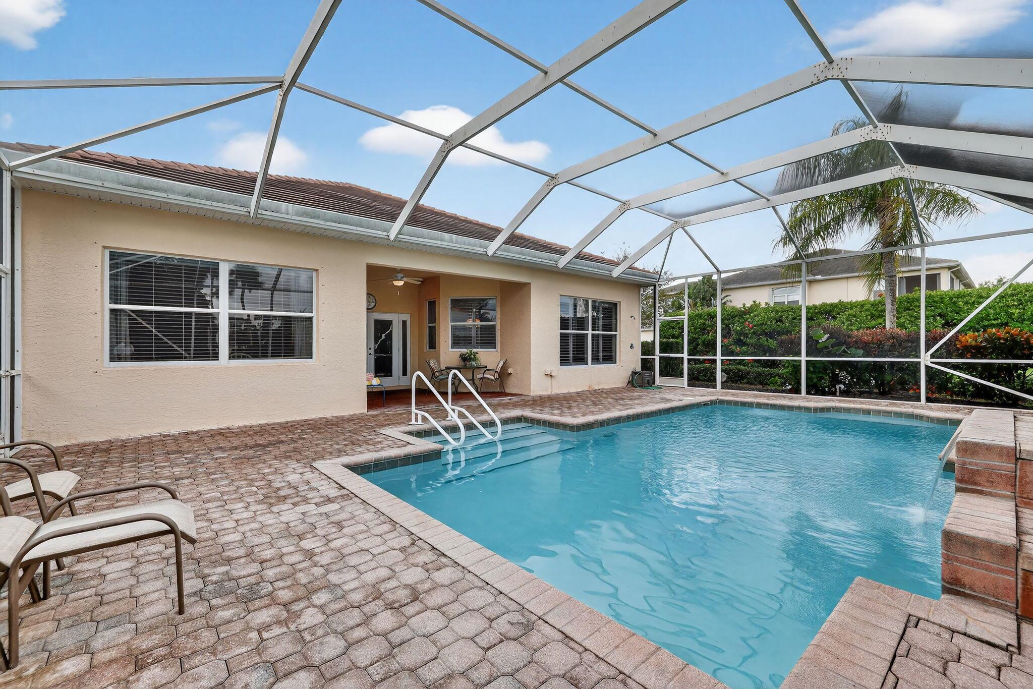 Fort Pierce, Florida, 34949, United States, 2 Bedrooms Bedrooms, ,2 BathroomsBathrooms,Residential,For Sale,1989196