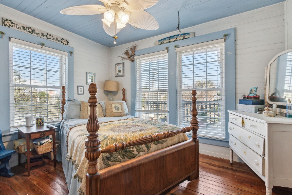 Fernandina Beach, Florida, 32034, United States, 4 Bedrooms Bedrooms, ,2 BathroomsBathrooms,Residential,For Sale,1721923