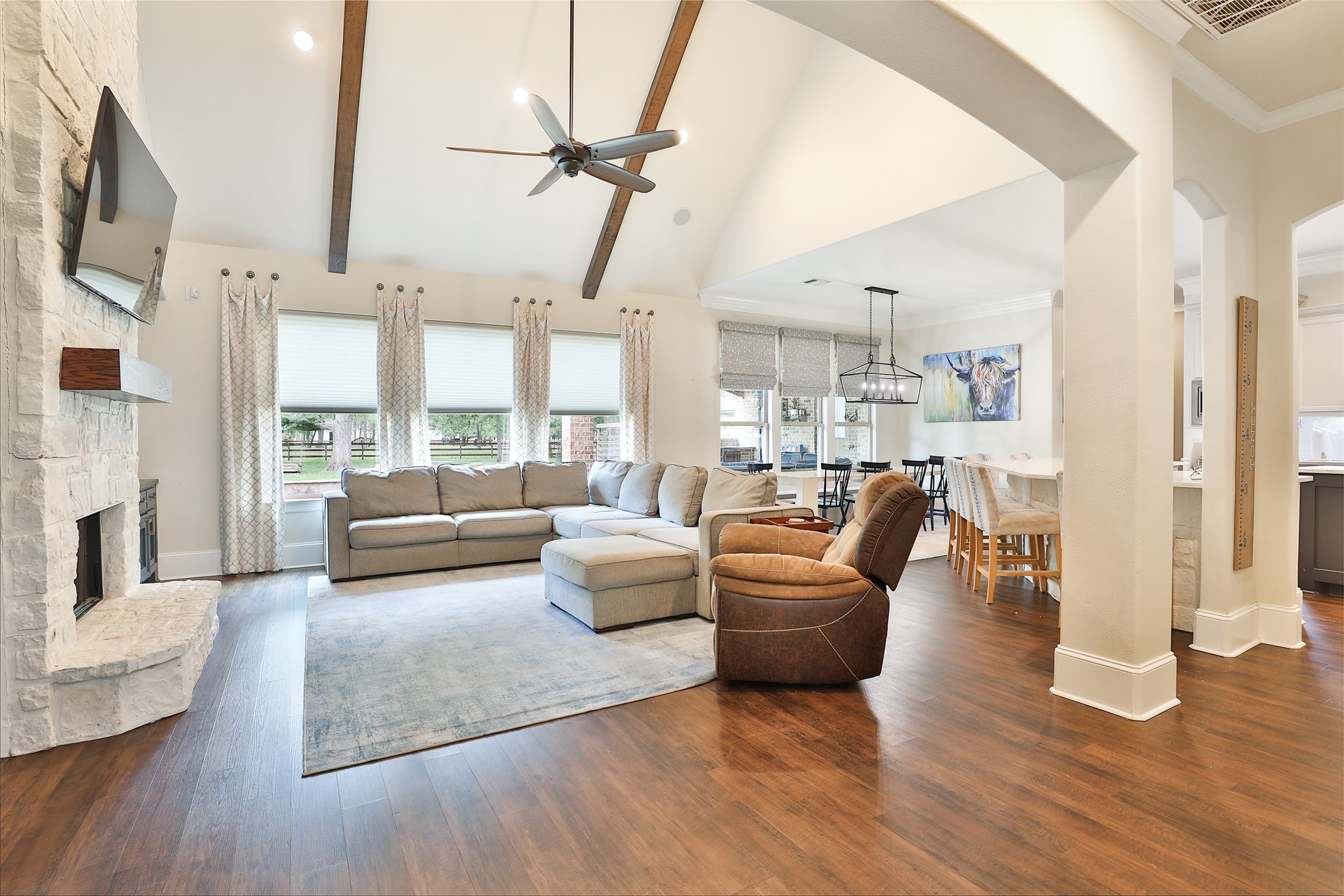  3422 Woodbine Drive - 物件實景