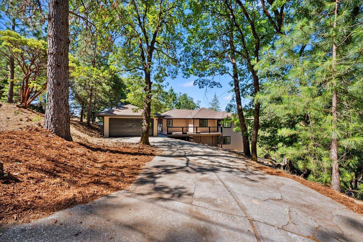 Grass Valley, California, 95949, United States, 4 Bedrooms Bedrooms, ,3 BathroomsBathrooms,Residential,For Sale,1921437