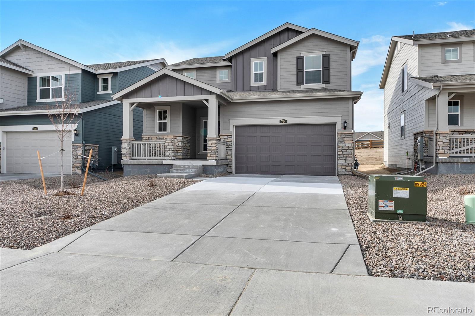 704 Yankee Boy Loop, Elizabeth, Colorado, 80107, United States, 3 Bedrooms Bedrooms, ,2 BathroomsBathrooms,Residential,For Sale,704 Yankee Boy Loop,1482316