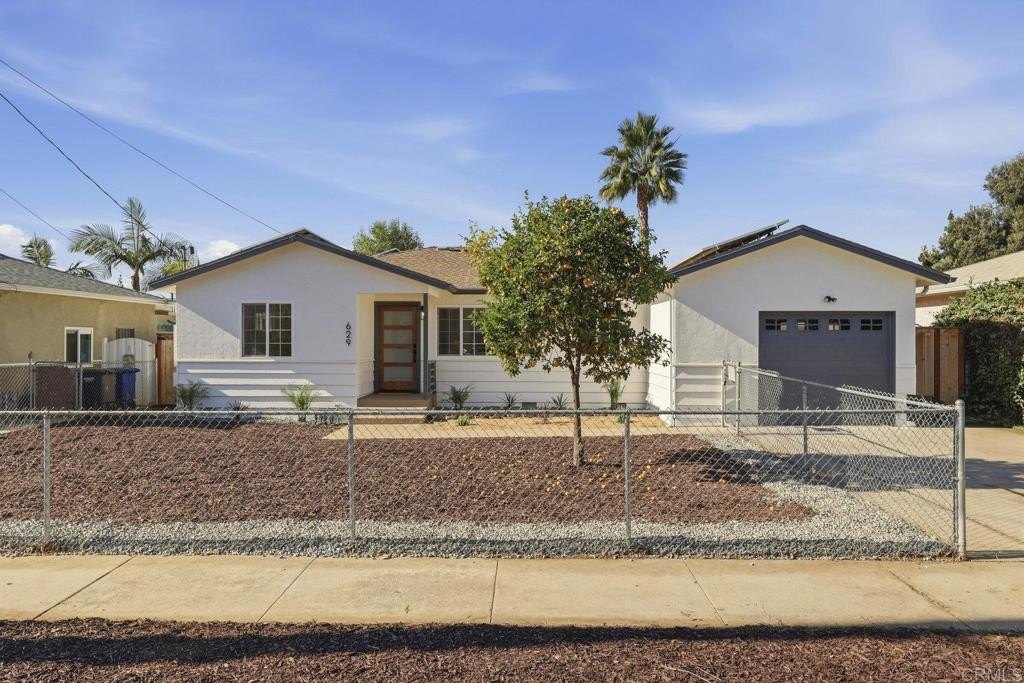 Escondido, California, 92027, United States, 3 Bedrooms Bedrooms, ,2 BathroomsBathrooms,Residential,For Sale,1990327