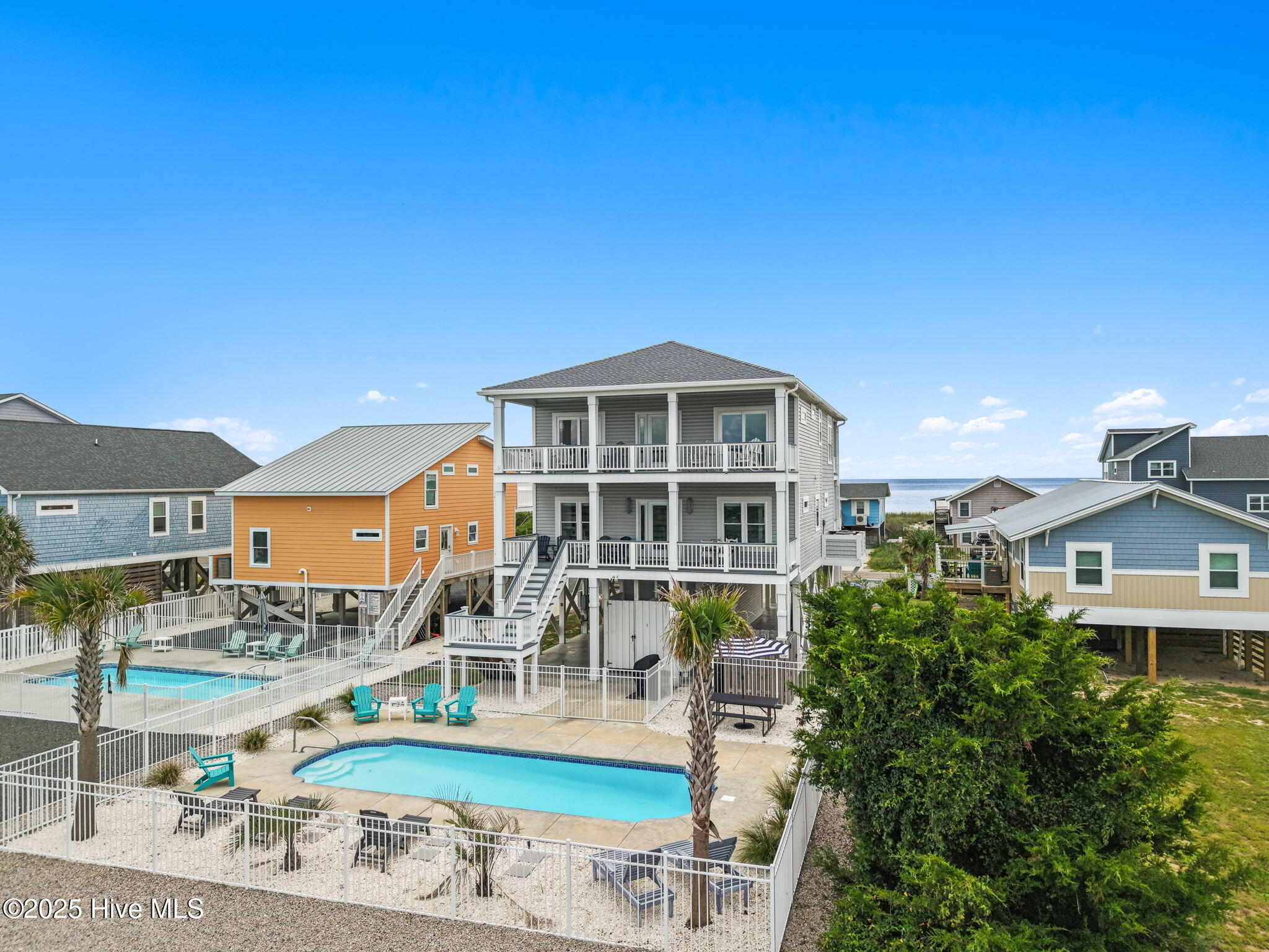 Oak Island, North Carolina, 28465, United States, 5 Bedrooms Bedrooms, ,5 BathroomsBathrooms,Residential,For Sale,1974906