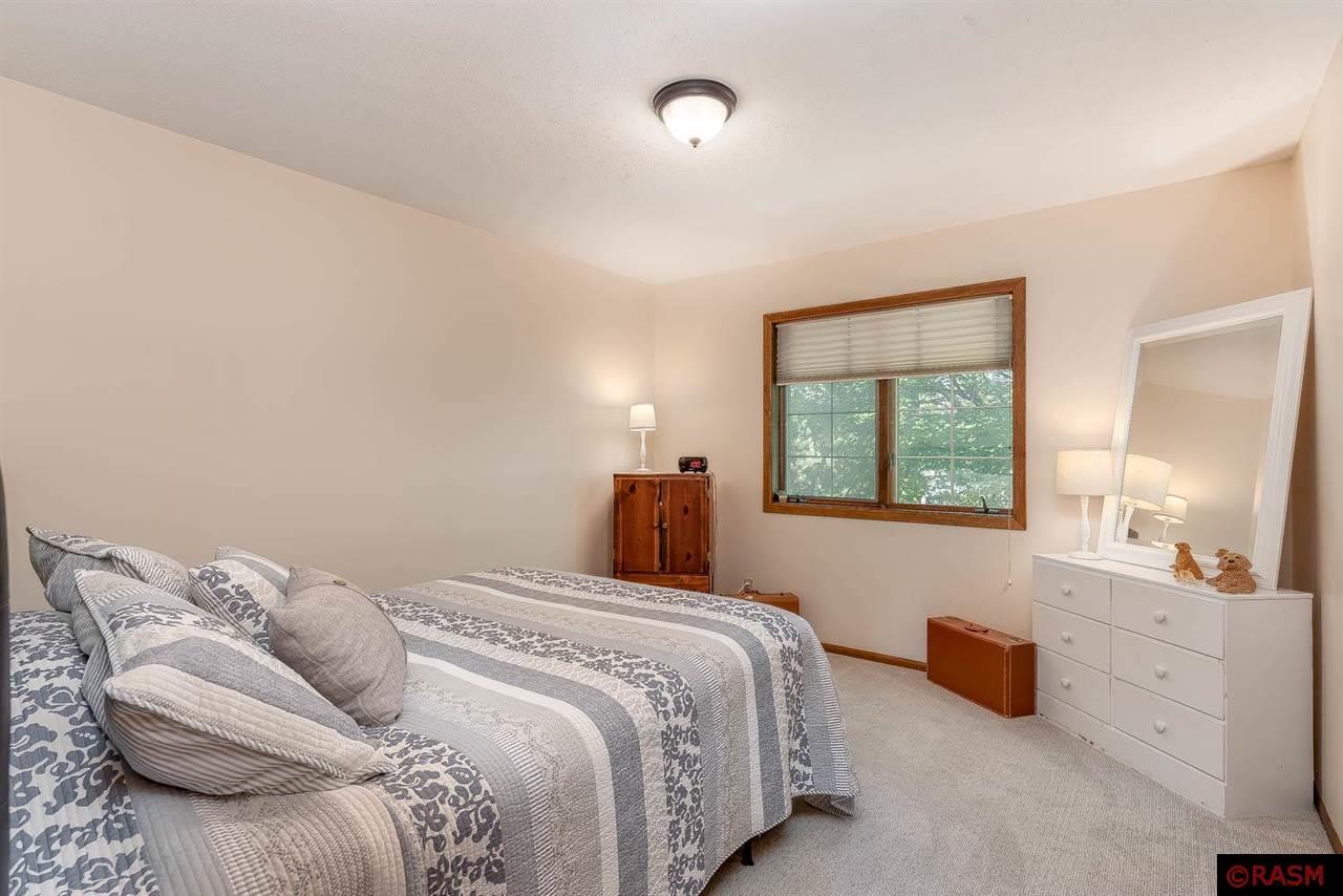 Mankato, Minnesota, 56001, United States, 5 Bedrooms Bedrooms, ,1 BathroomBathrooms,Residential,For Sale,1914135