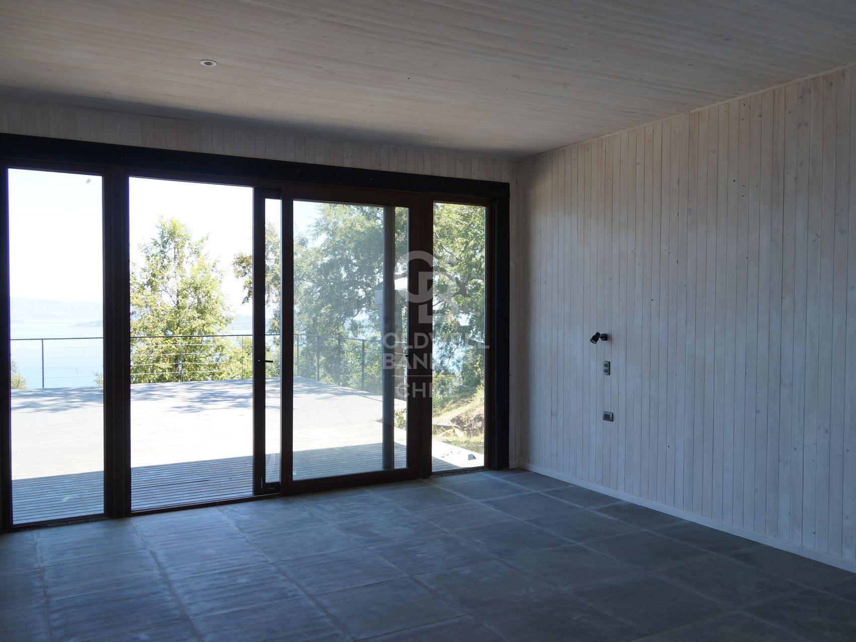 Futrono, Chile, 5 Bedrooms Bedrooms, ,5 BathroomsBathrooms,Residential,For Sale,1966704