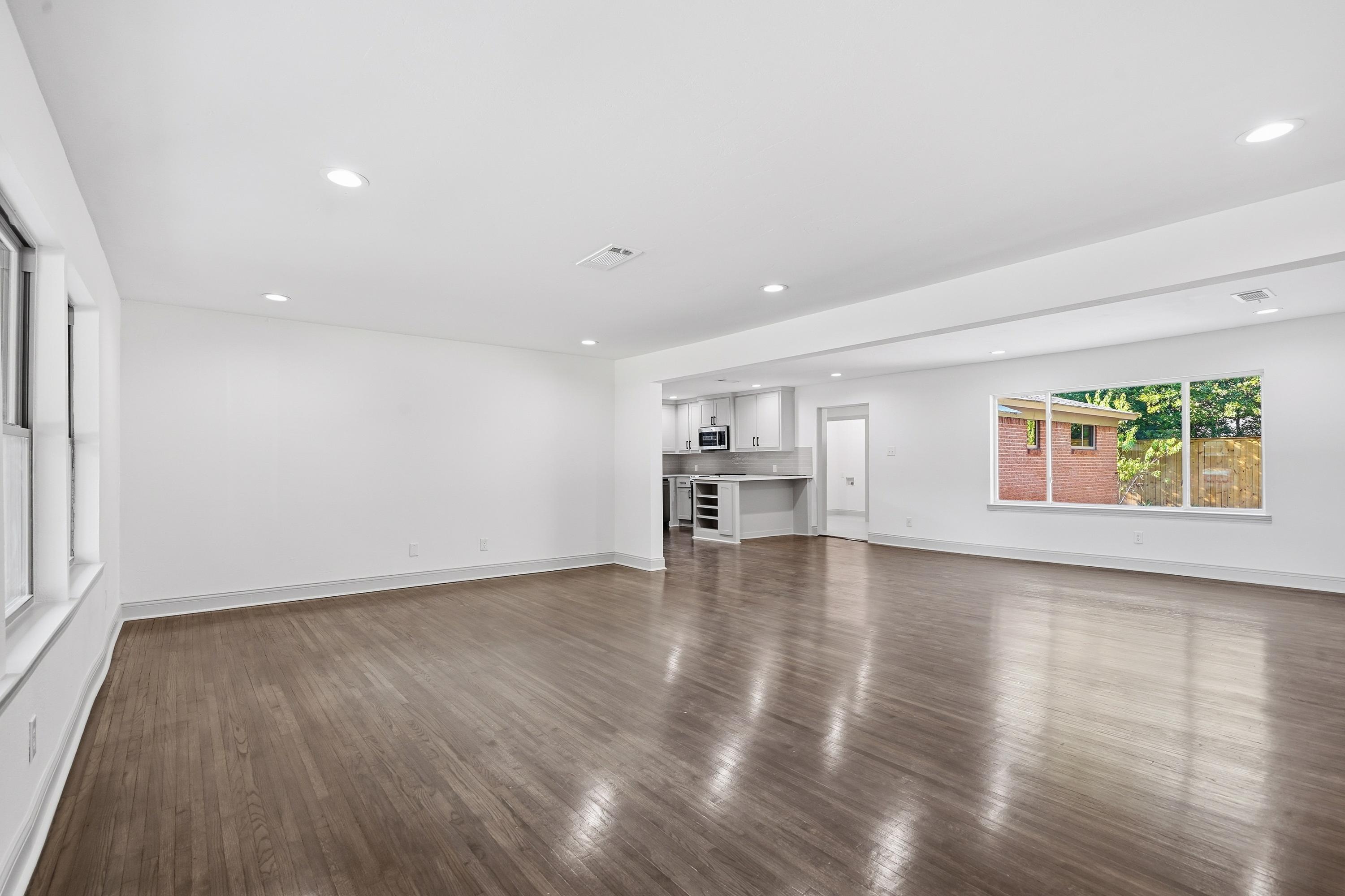  Move-In Ready on Volder Drive - 物件實景