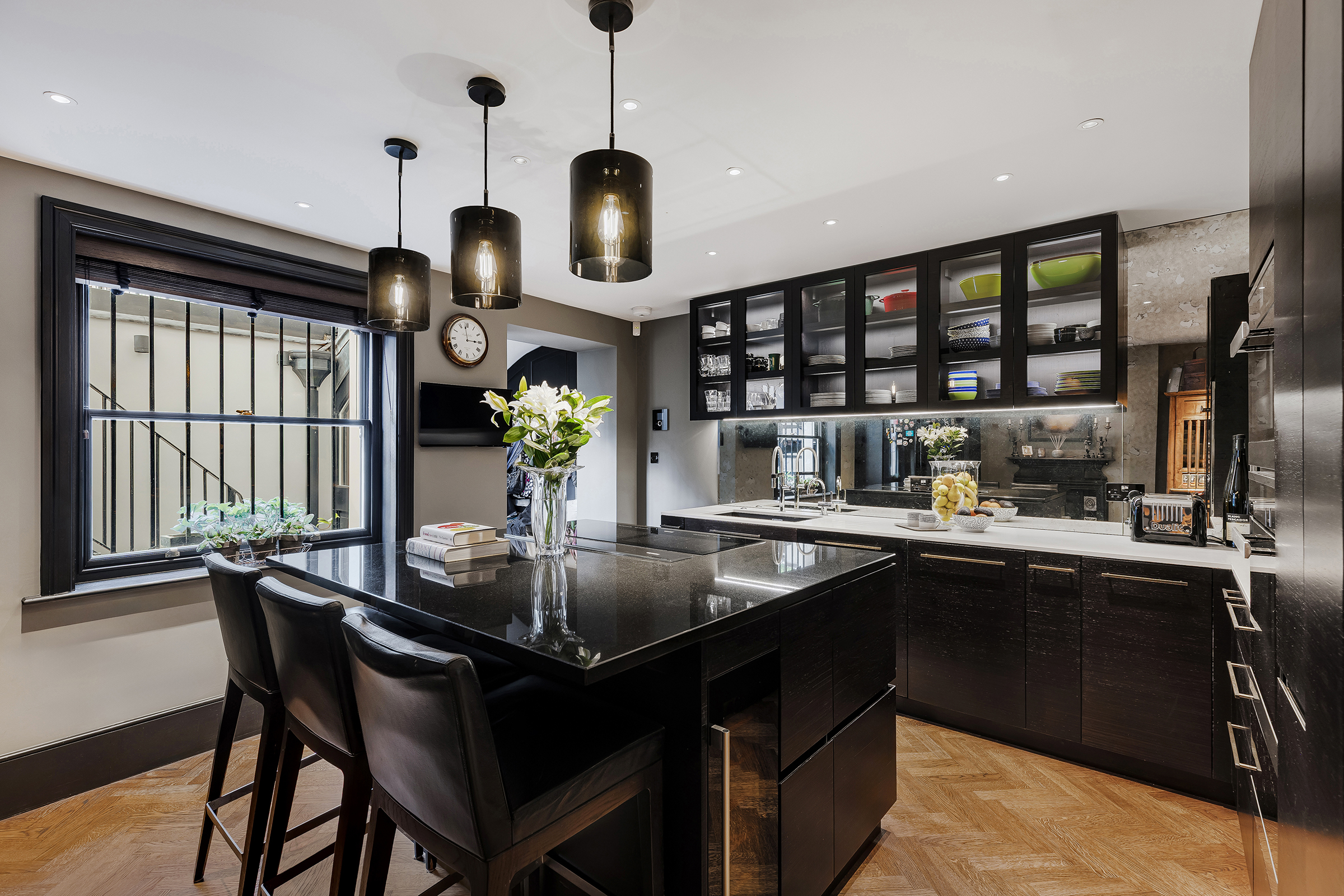  Beautifully refurbished four-bedroom home in the heart of London - 物件實景