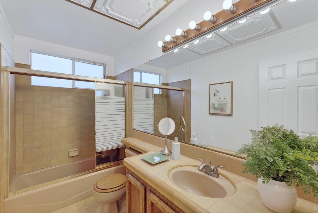 San Jose, California, 95123, United States, 4 Bedrooms Bedrooms, ,2 BathroomsBathrooms,Residential,For Sale,2005959