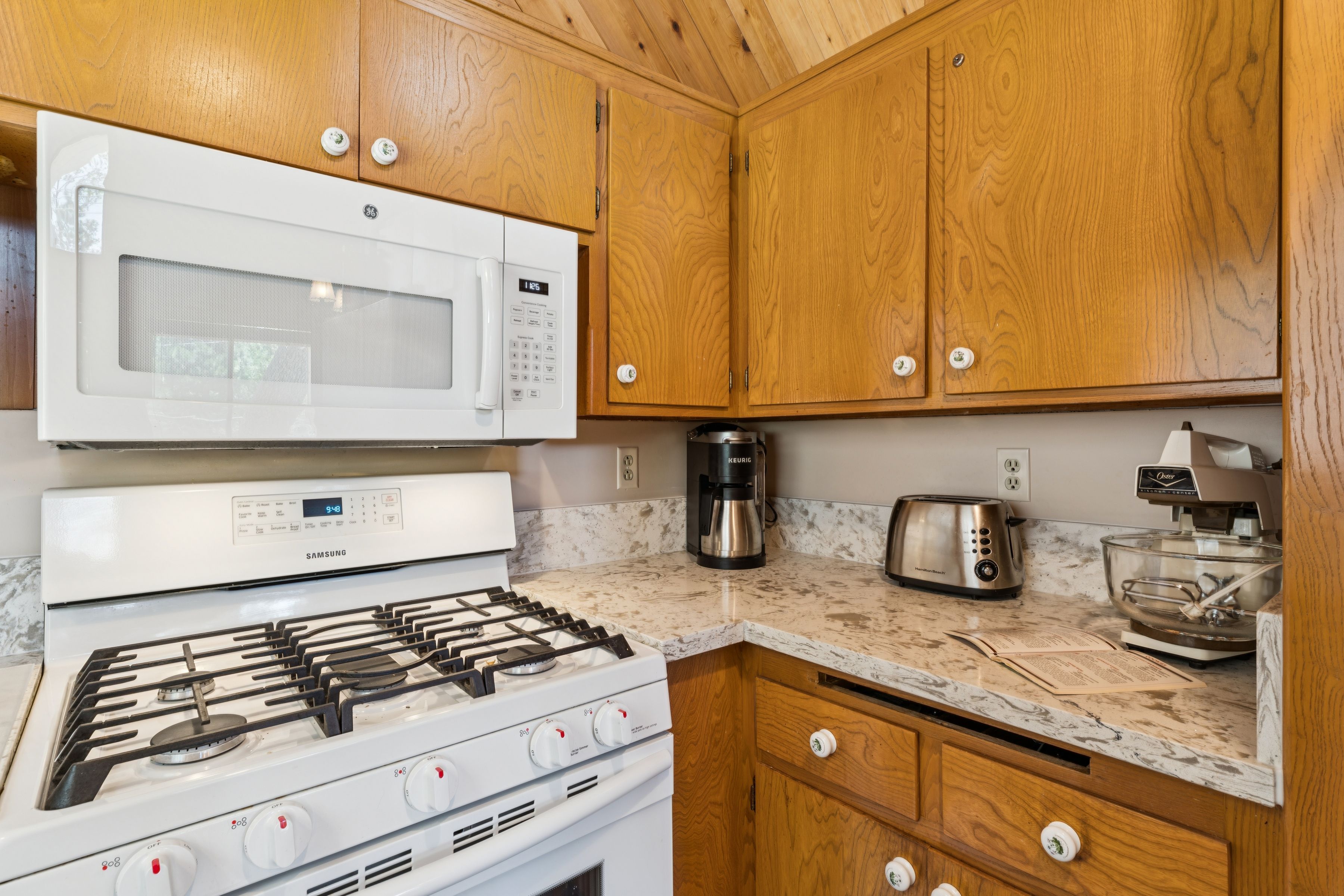  27376 Alpen Drive, Lake Arrowhead, CA 92352 - 物件實景