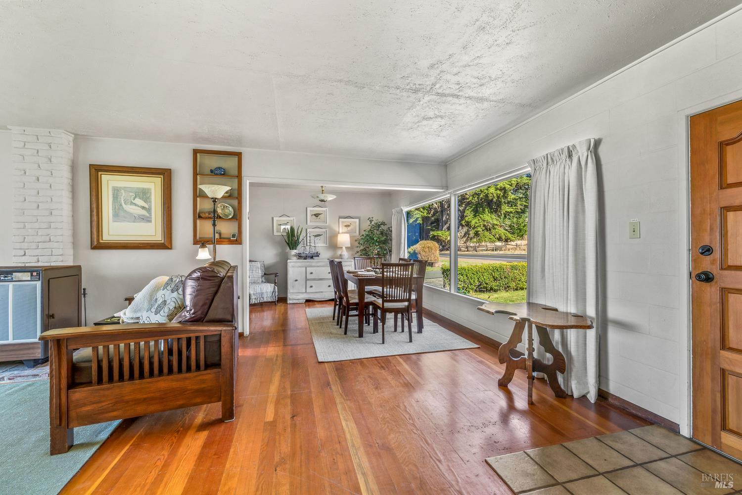 Elk, California, 95432, United States, 2 Bedrooms Bedrooms, ,2 BathroomsBathrooms,Residential,For Sale,1993242