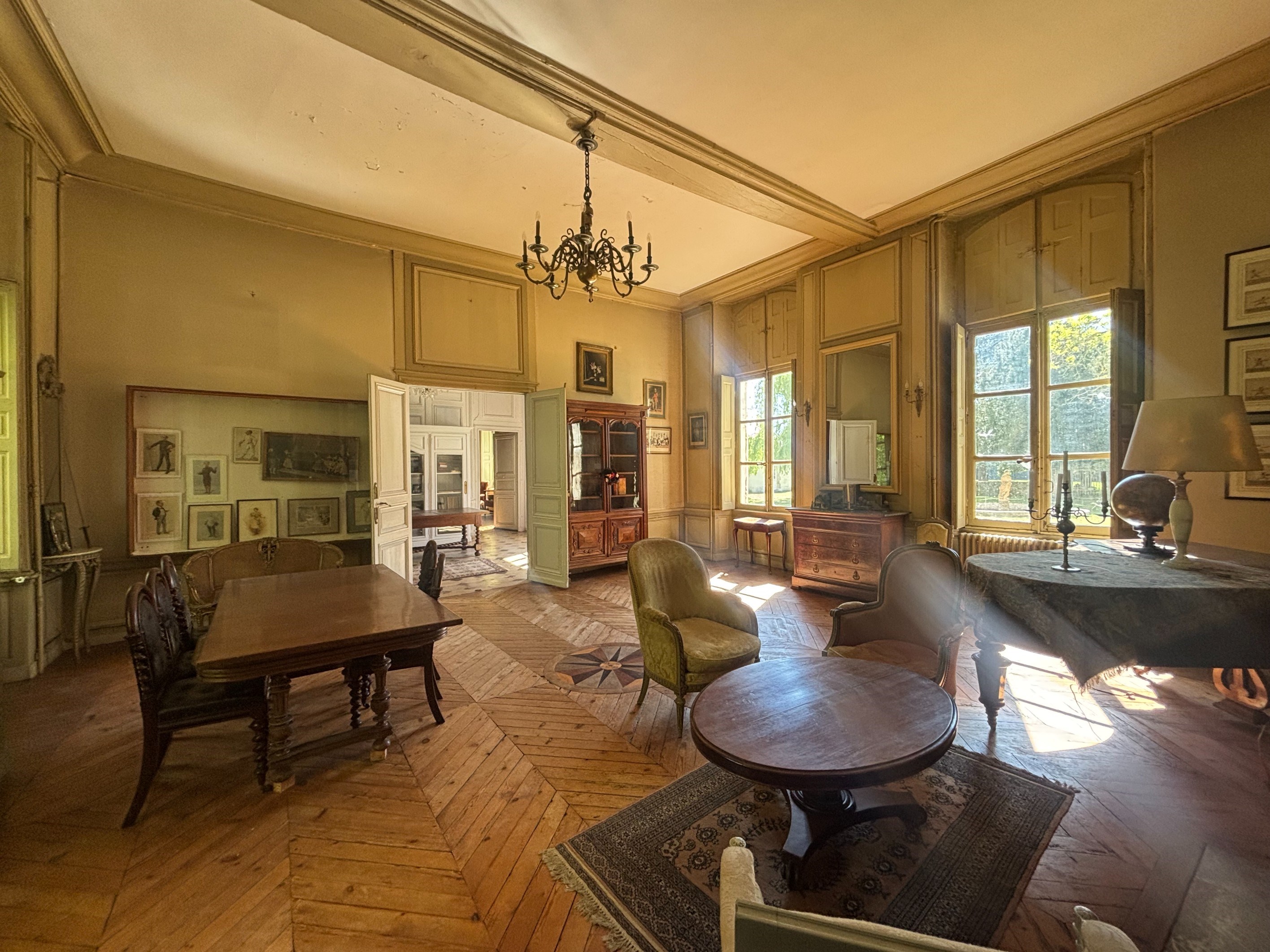  EXCLUSIVE – CHARACTER PROPERTY WITH MOAT – LOIRE VALLEY - 物件實景