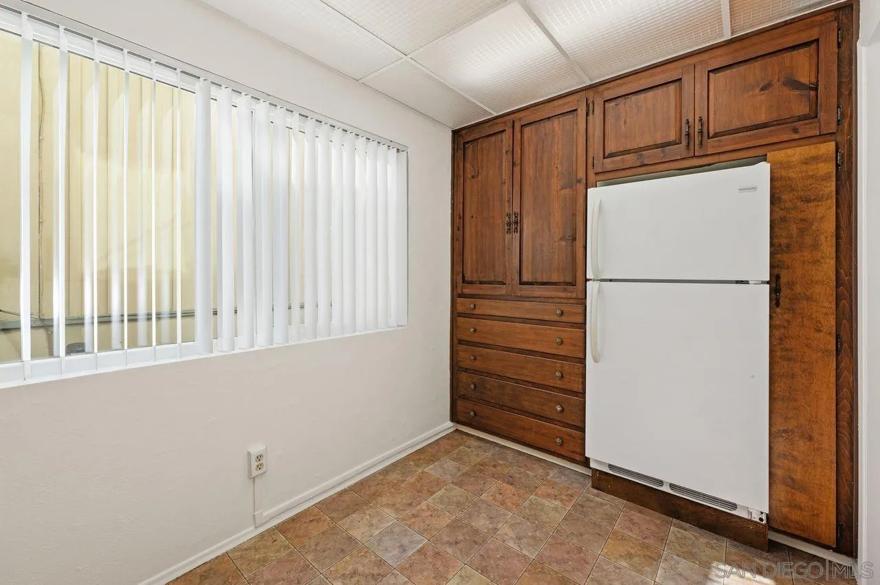 La Jolla, California, 92037, United States, ,1 BathroomBathrooms,Residential,For Sale,1970080