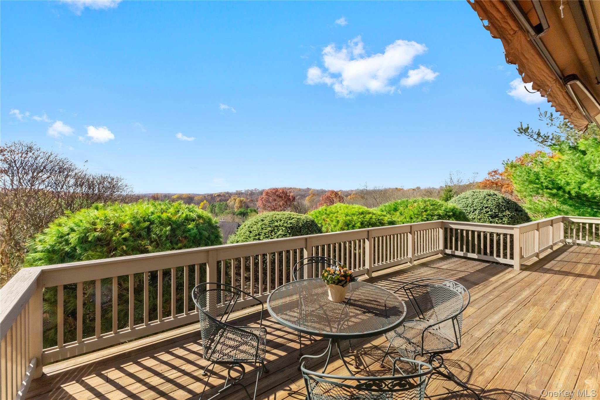 Somers, New York, 10589, United States, 3 Bedrooms Bedrooms, ,2 BathroomsBathrooms,Residential,For Sale,1989614