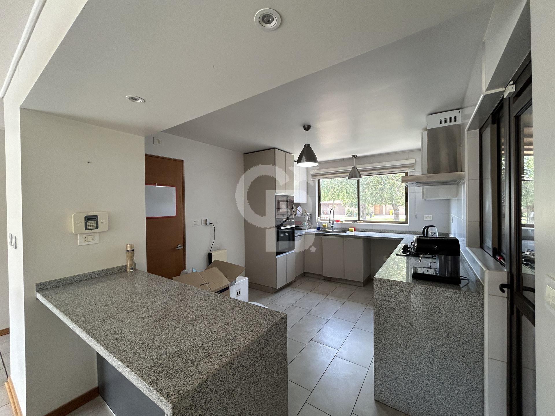 Colina, Chile, 3 Bedrooms Bedrooms, ,2 BathroomsBathrooms,Residential,For Sale,2000865