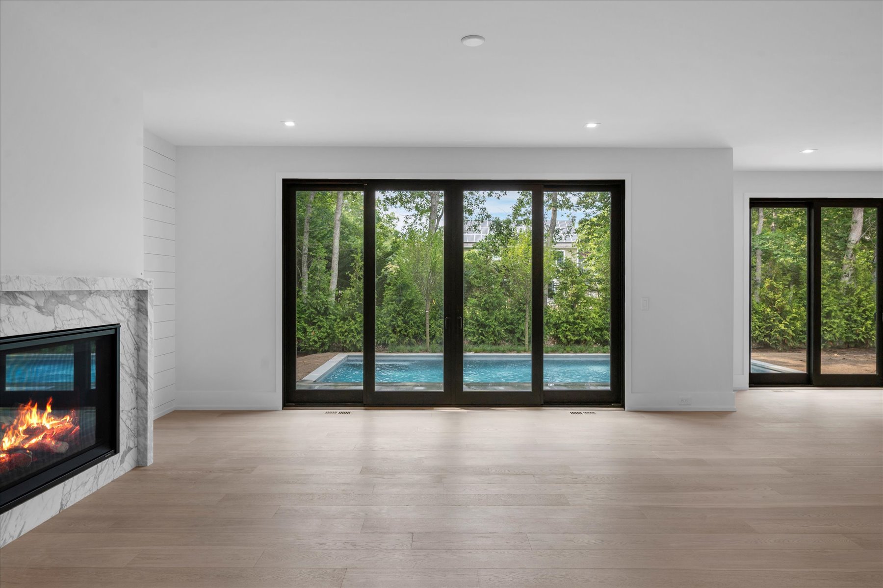 Quiogue, New York, 11978, United States, 5 Bedrooms Bedrooms, ,5 BathroomsBathrooms,Residential,For Sale,1751260