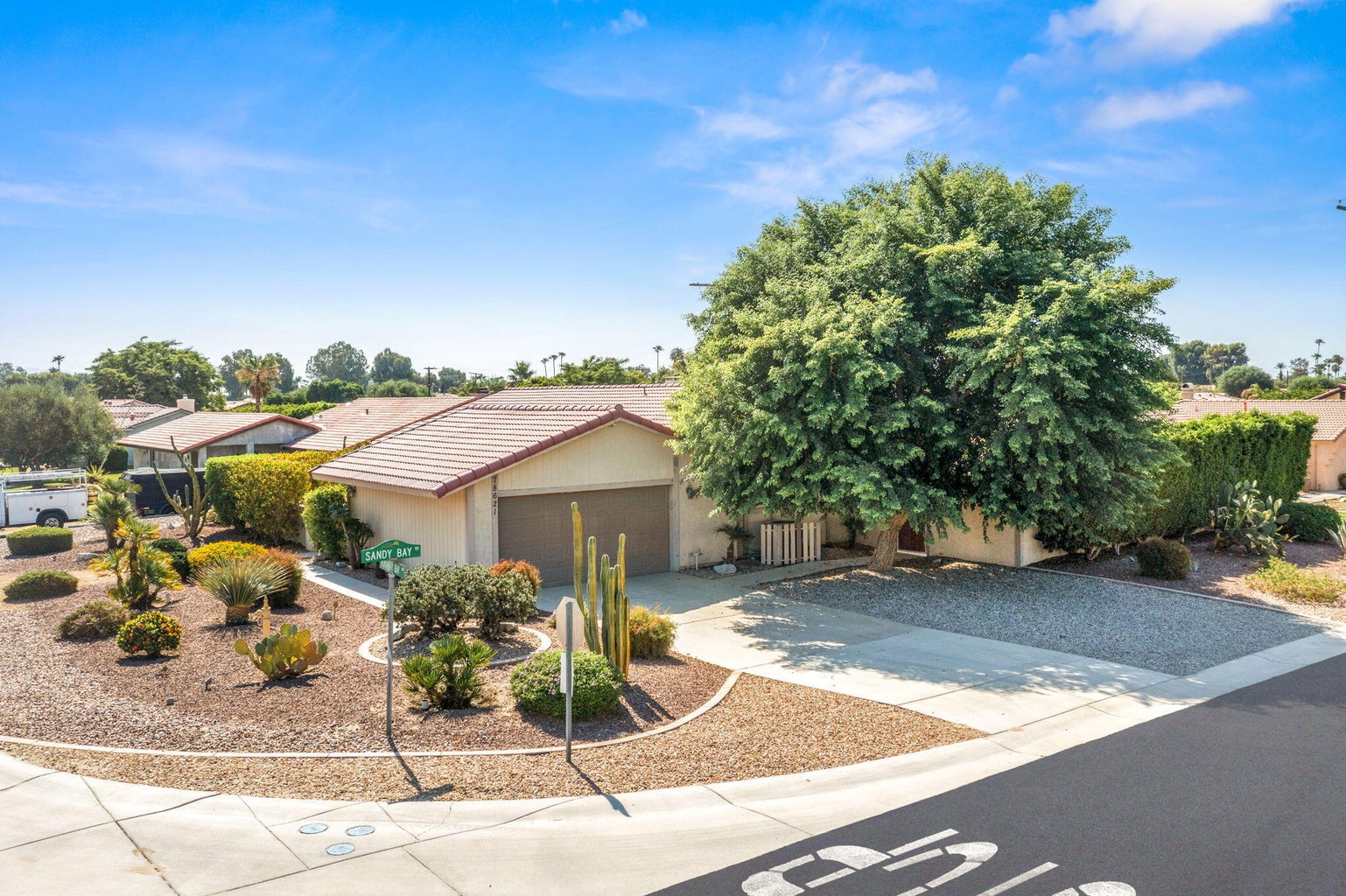 Indio, California, 92203, United States, 3 Bedrooms Bedrooms, ,2 BathroomsBathrooms,Residential,For Sale,1973711