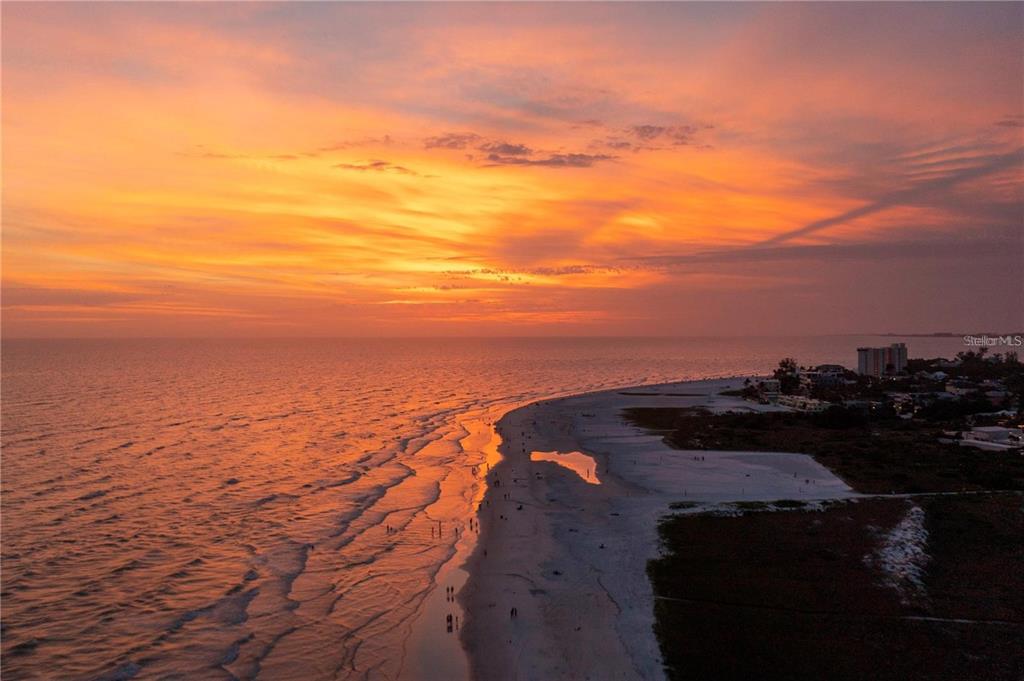 Sarasota, Florida, 34238, United States, 2 Bedrooms Bedrooms, ,3 BathroomsBathrooms,Residential,For Sale,1998139