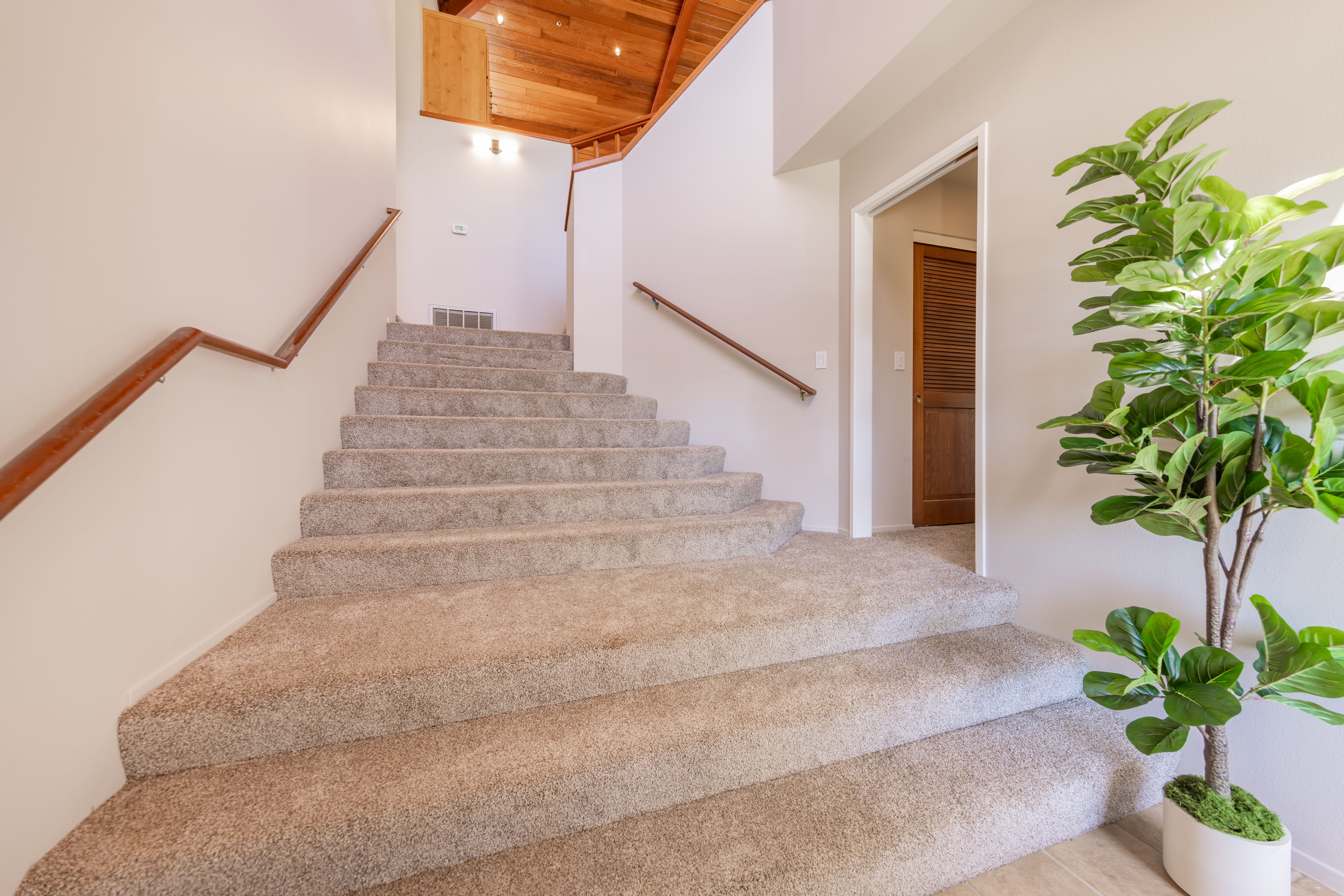  1008 Country Club Drive, Ojai, CA 93023 - 物件實景
