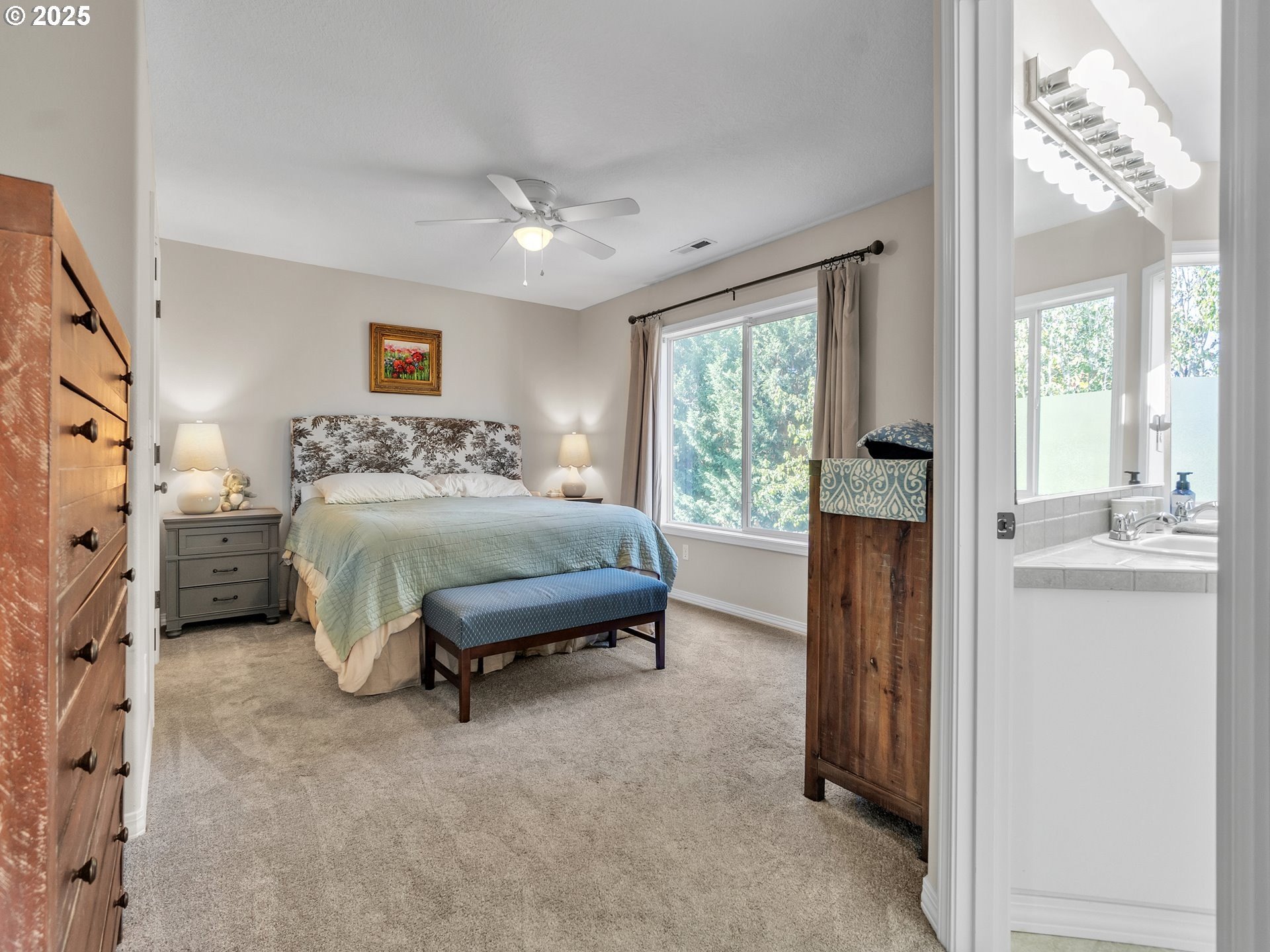 Newberg, Oregon, 97132, United States, 4 Bedrooms Bedrooms, ,3 BathroomsBathrooms,Residential,For Sale,1962580