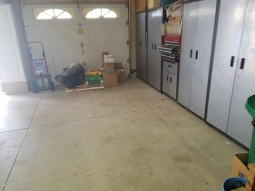 Walnut Shade, Missouri, 65771, United States, 6 Bedrooms Bedrooms, ,5 BathroomsBathrooms,Residential,For Sale,1975828