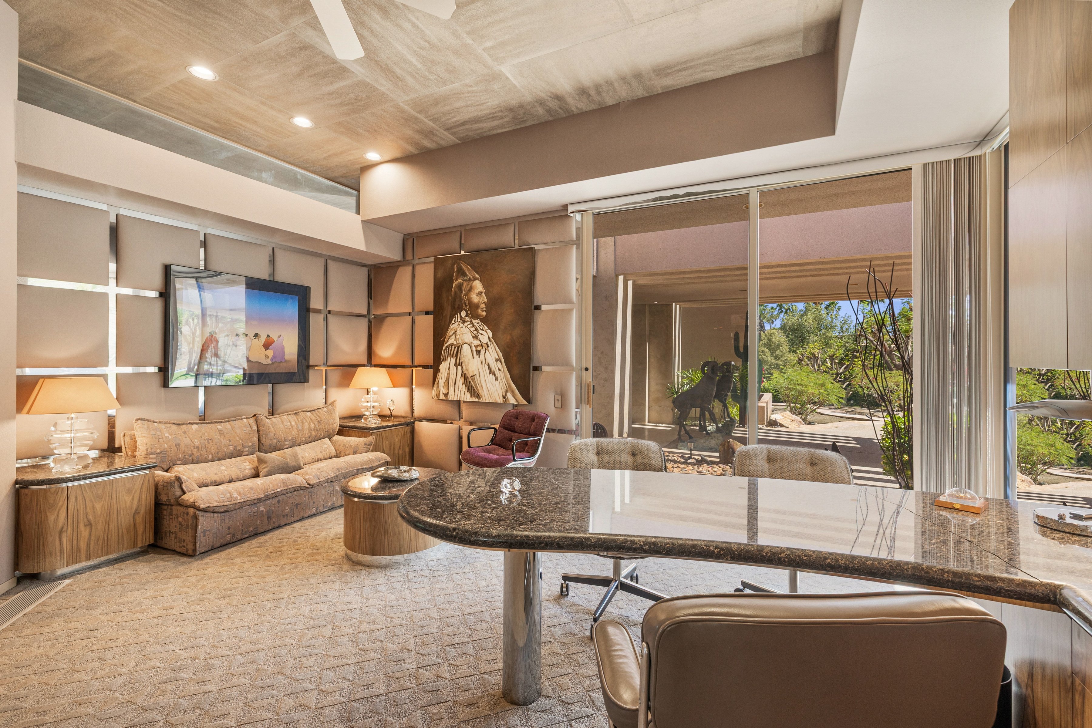  Extraordinary - Steve Chase Original - 物件實景