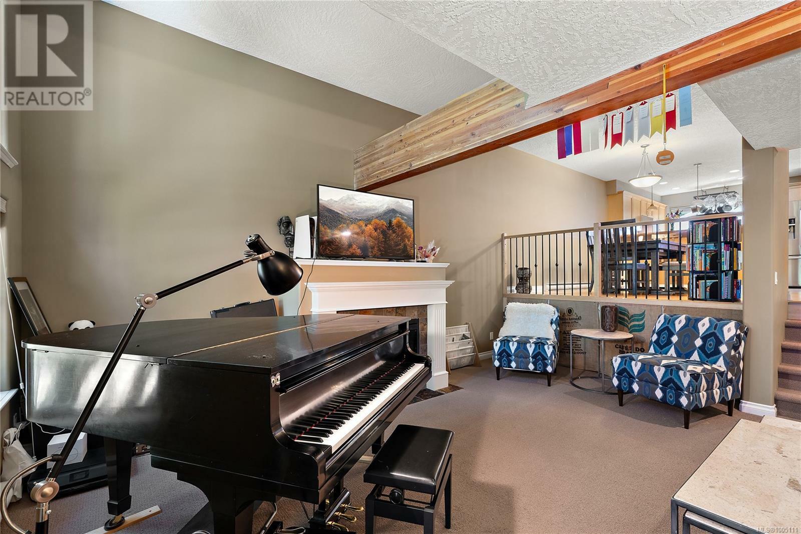 VICTORIA, British Columbia, V8T 0A3, CA, 3 Bedrooms Bedrooms, ,3 BathroomsBathrooms,Residential,For Sale,1883678