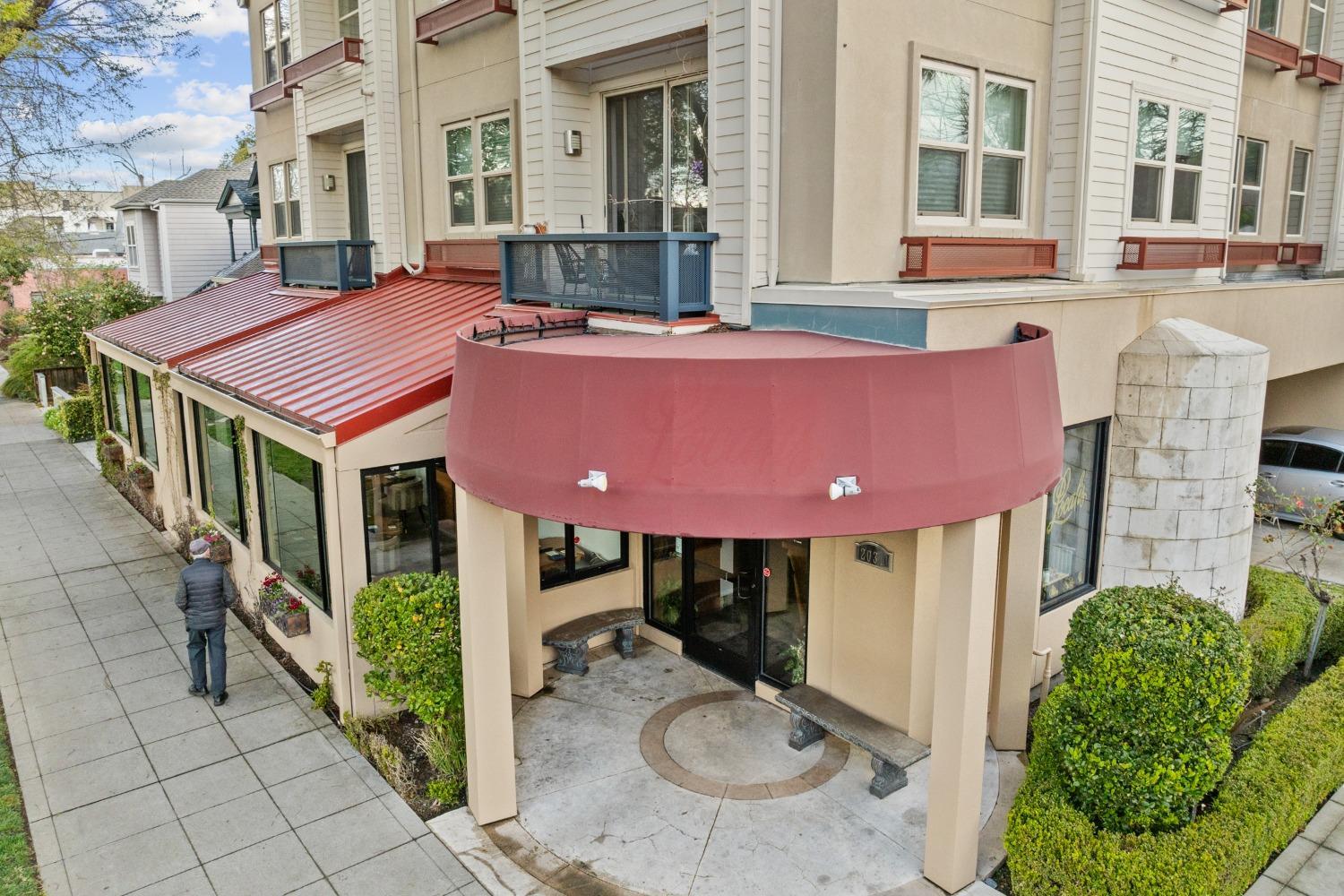 Sacramento, California, 95811, United States, 2 Bedrooms Bedrooms, ,2 BathroomsBathrooms,Residential,For Sale,1942106
