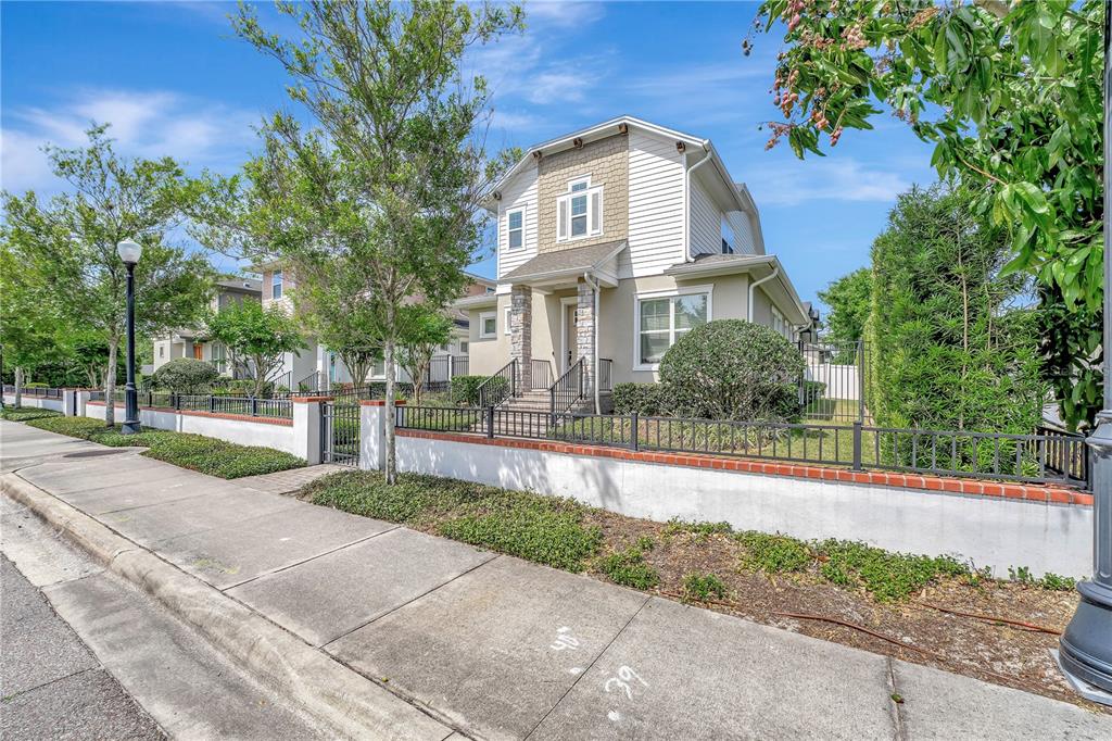 Winter Park, Florida, 32789, United States, 3 Bedrooms Bedrooms, ,3 BathroomsBathrooms,Residential,For Sale,1933203
