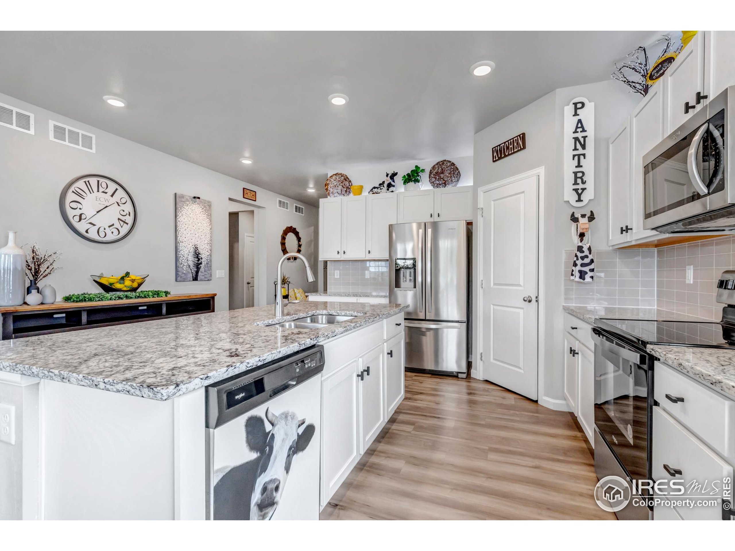 Johnstown, Colorado, 80534, United States, 3 Bedrooms Bedrooms, ,1 BathroomBathrooms,Residential,For Sale,1916941