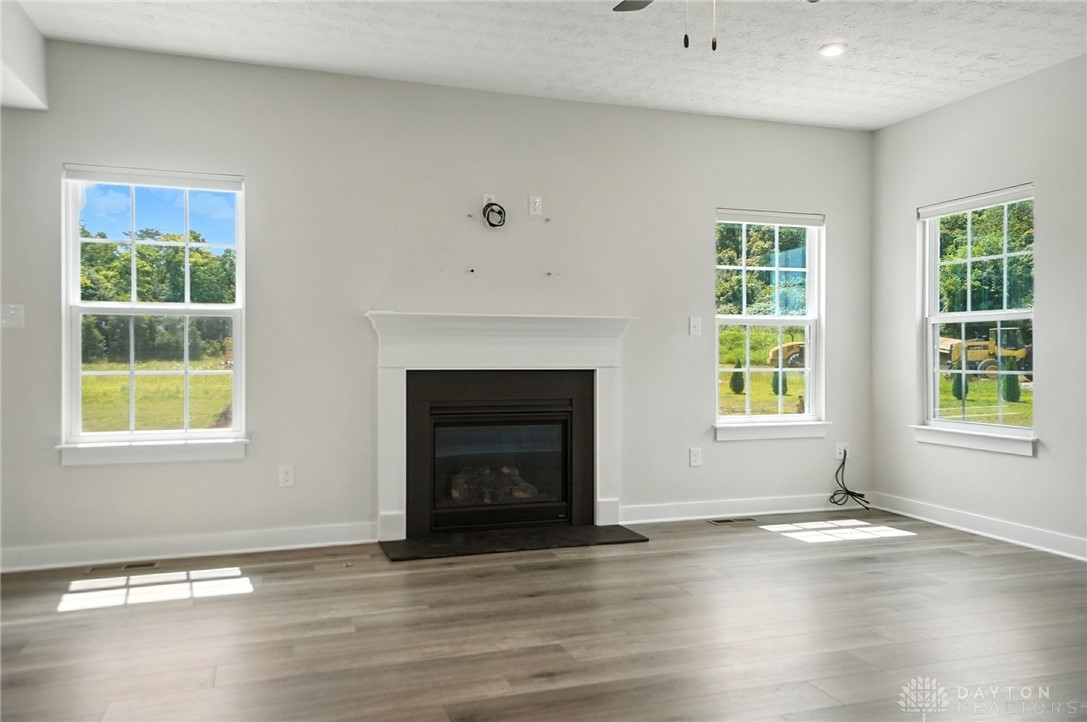Xenia, Ohio, 45385, United States, 3 Bedrooms Bedrooms, ,4 BathroomsBathrooms,Residential,For Sale,1917092