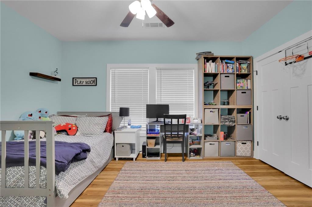 Gainesville, Georgia, 30501, United States, 7 Bedrooms Bedrooms, ,6 BathroomsBathrooms,Residential,For Sale,1928825