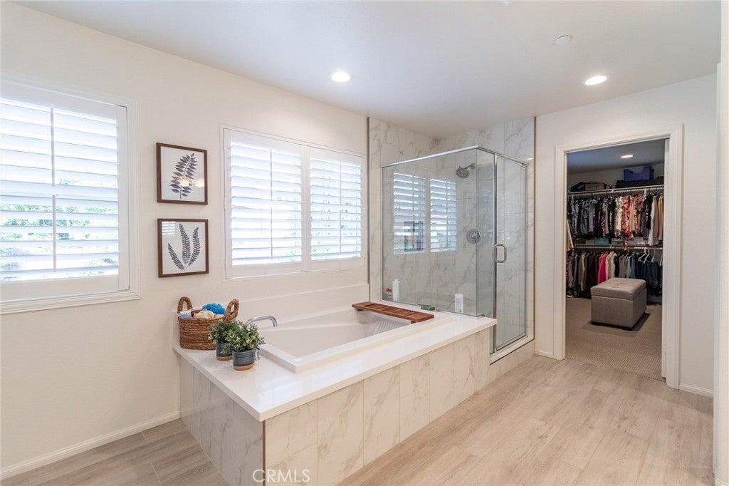 Redlands, California, 92374, United States, 5 Bedrooms Bedrooms, ,4 BathroomsBathrooms,Residential,For Sale,1974798