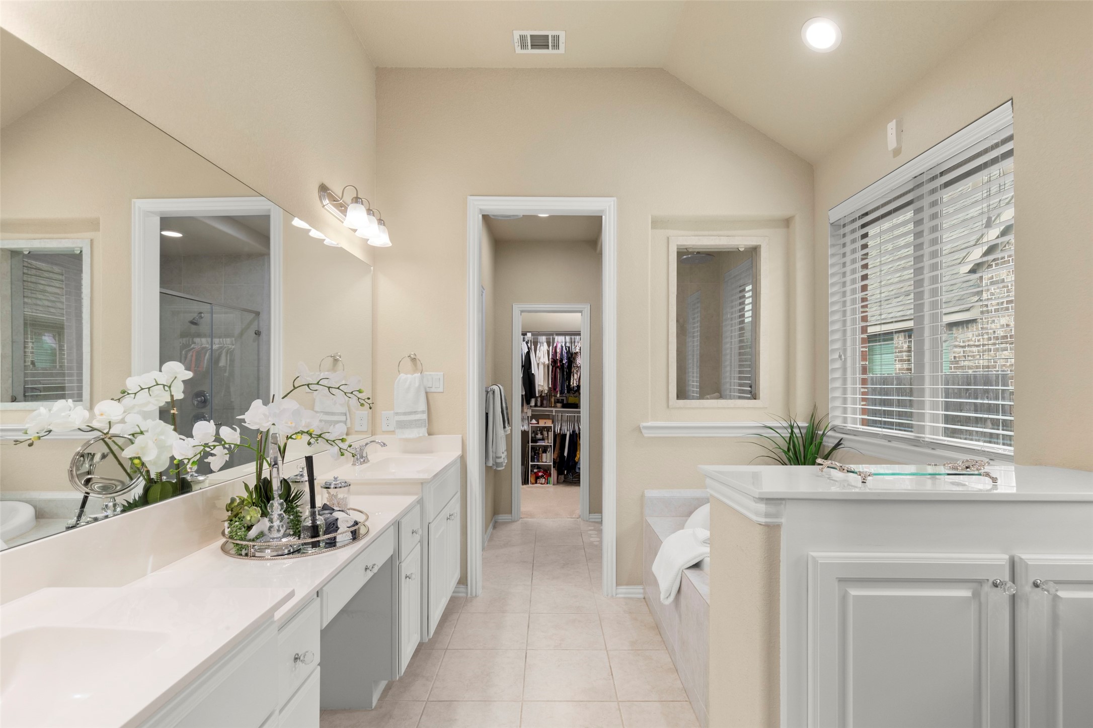 Richmond, Texas, 77407, United States, 4 Bedrooms Bedrooms, ,3 BathroomsBathrooms,Residential,For Sale,1883257