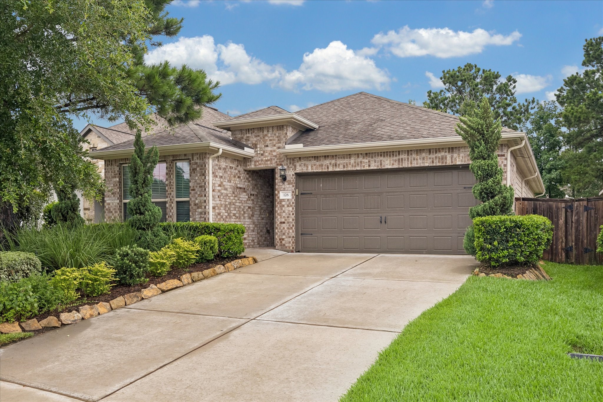  126 Wild Wisteria Lane - 物件實景