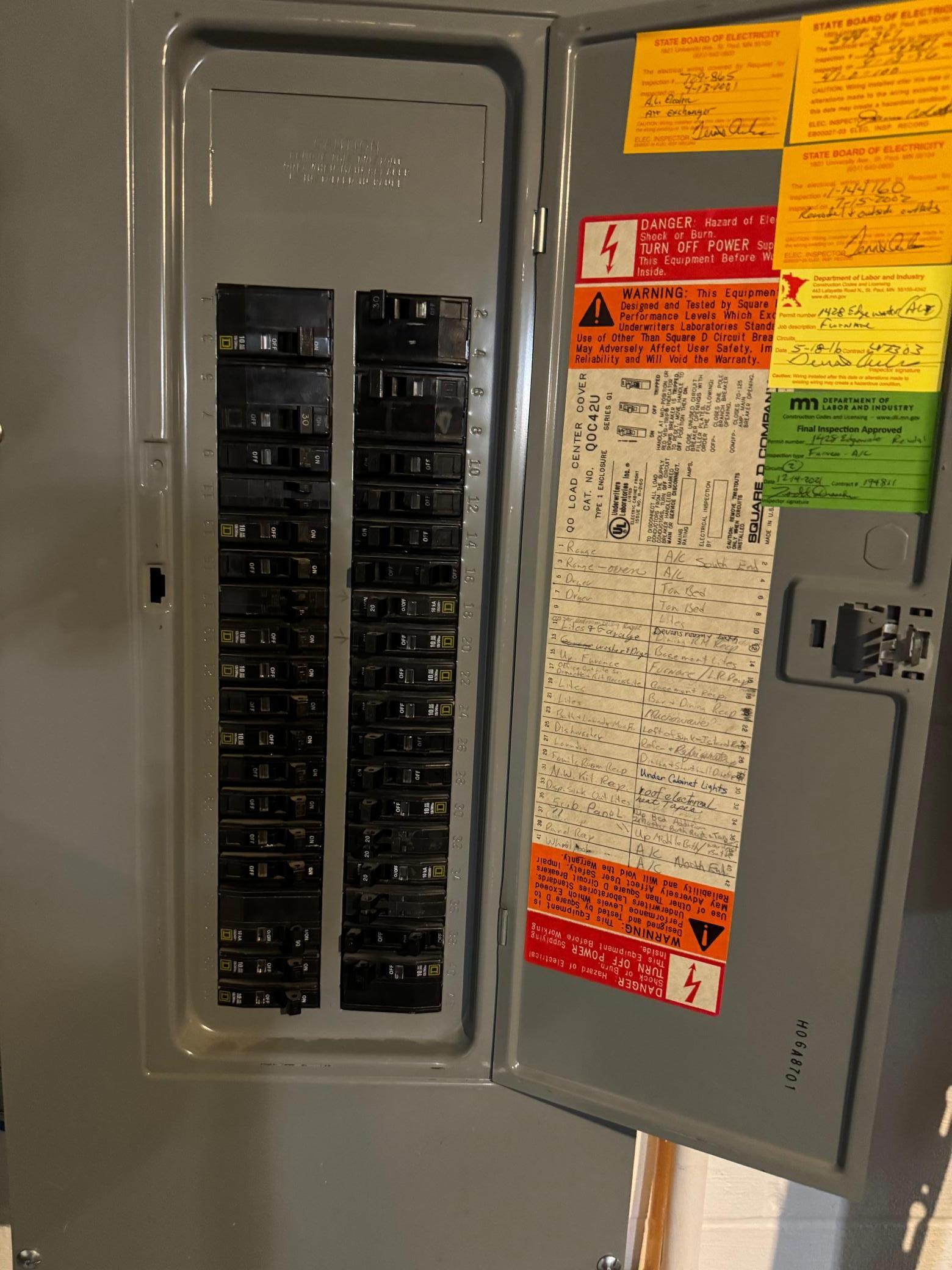 Albert Lea, Minnesota, 56007, United States, 4 Bedrooms Bedrooms, ,2 BathroomsBathrooms,Residential,For Sale,1977784