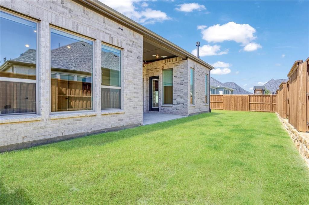 Prosper, Texas, 75078, United States, 4 Bedrooms Bedrooms, ,5 BathroomsBathrooms,Residential,For Sale,1901719