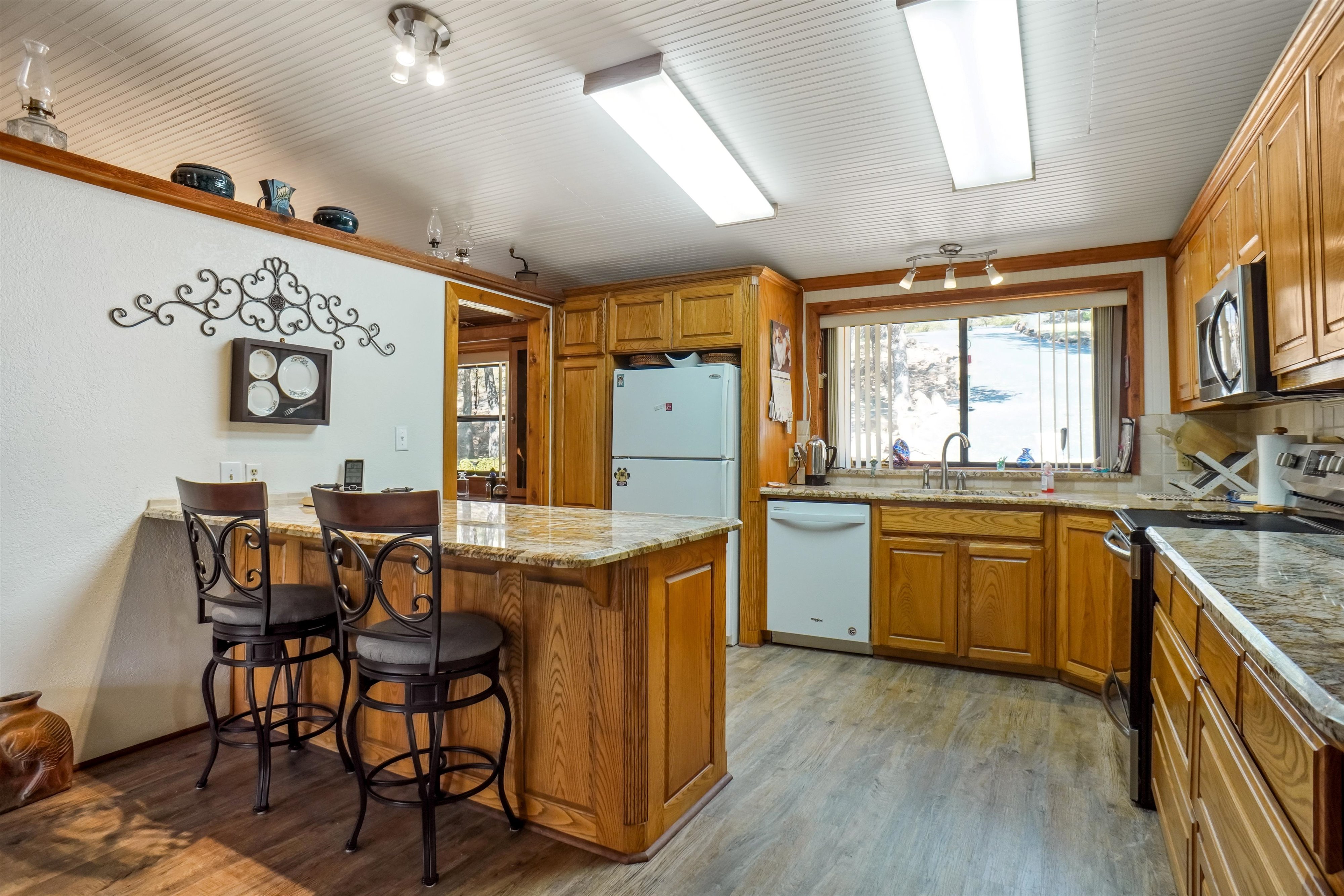 Chico, Texas, 76431, United States, 3 Bedrooms Bedrooms, ,2 BathroomsBathrooms,Residential,For Sale,1936991