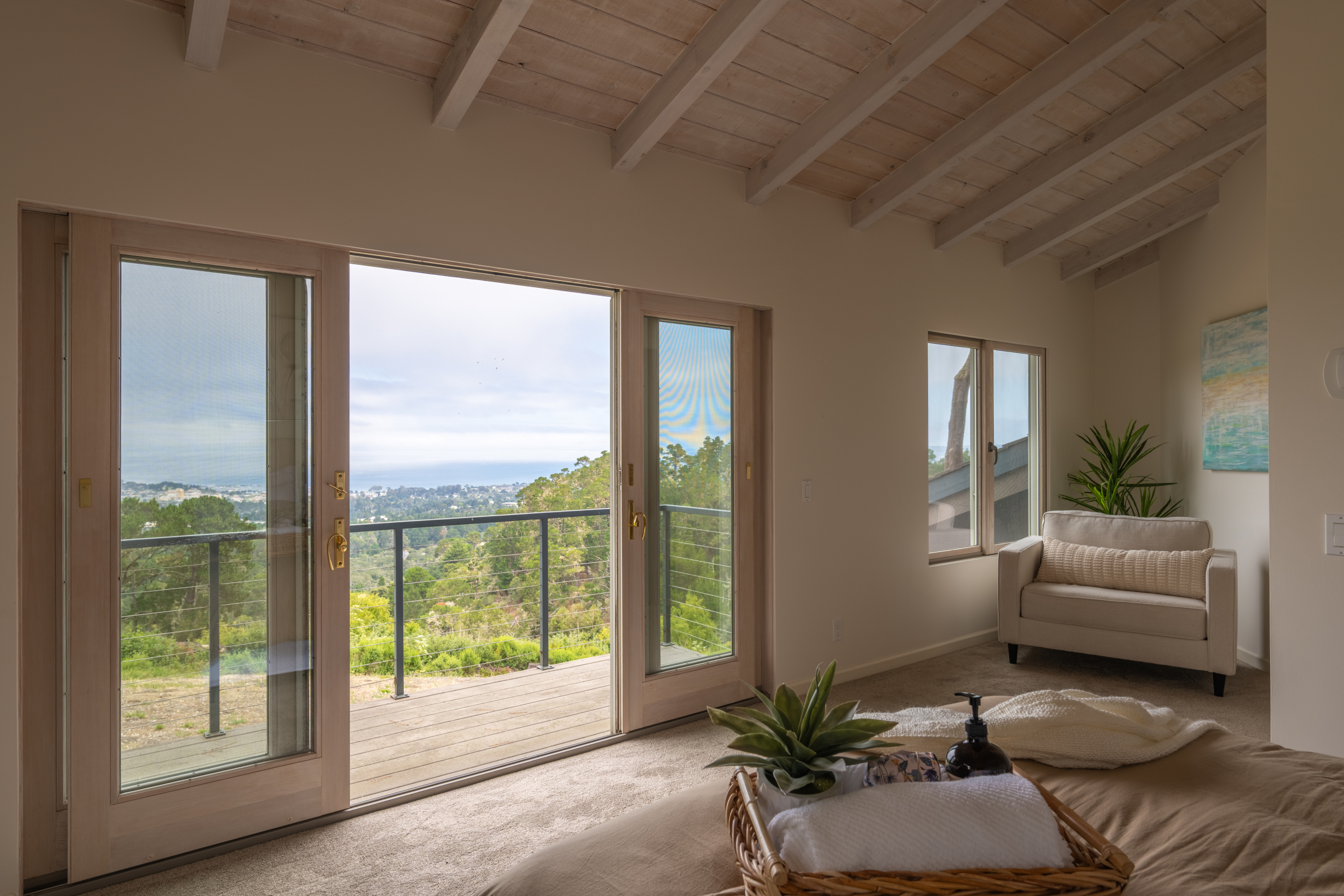  534 Aguajito Road - 物件實景