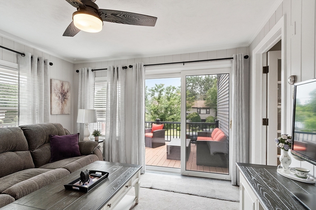 Beverly, Massachusetts, 01915, United States, 3 Bedrooms Bedrooms, ,2 BathroomsBathrooms,Residential,For Sale,1912054