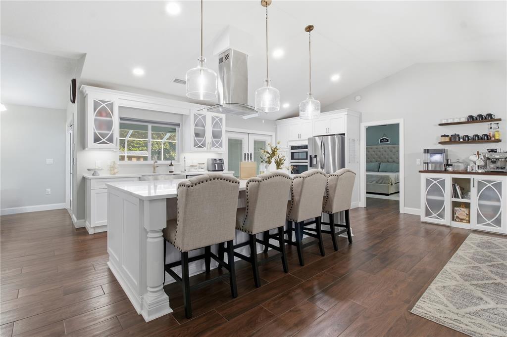 Lakeland, Florida, 33810, United States, 3 Bedrooms Bedrooms, ,2 BathroomsBathrooms,Residential,For Sale,1999879