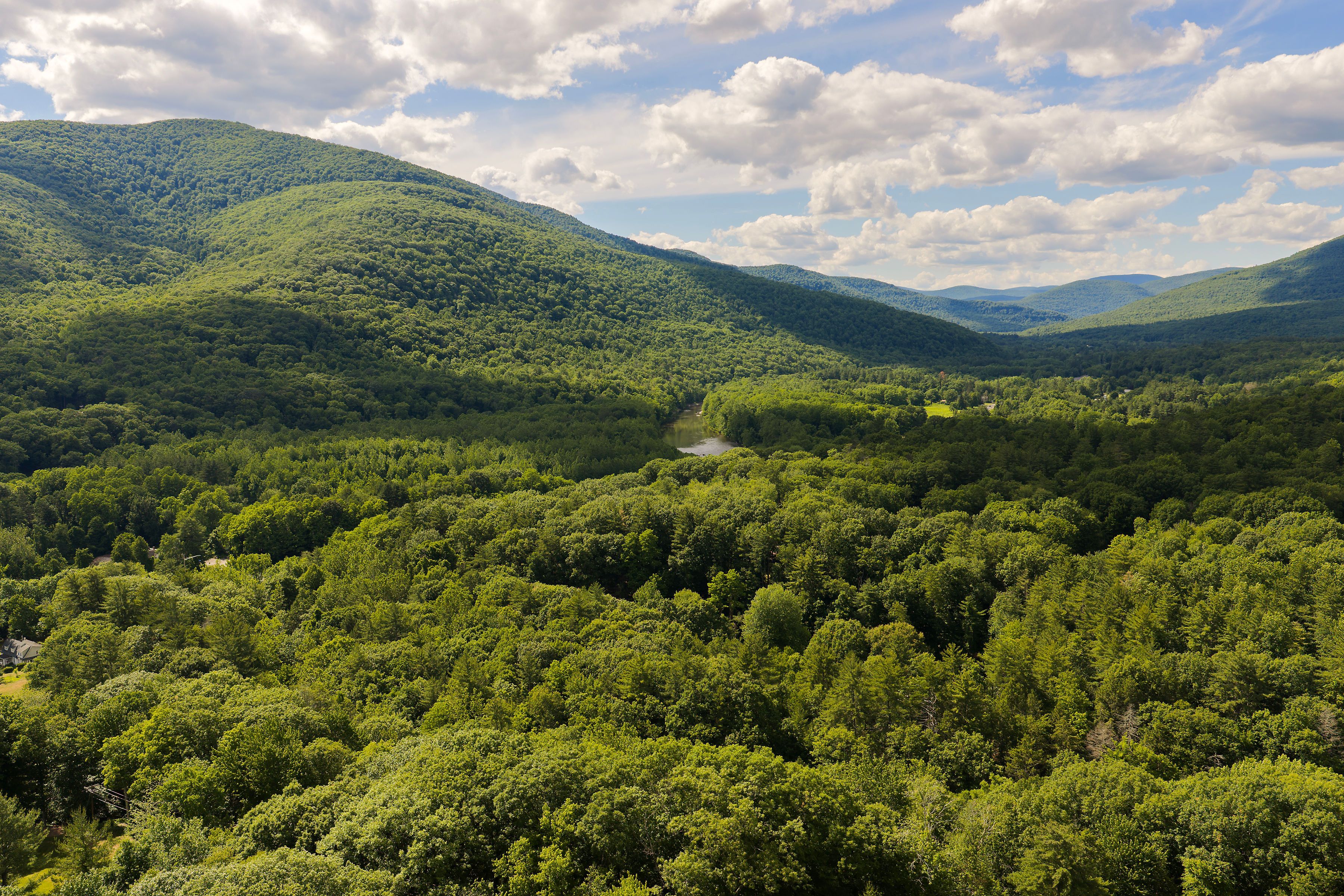  35 Mountain Valley Road, Boiceville, NY, 12412 - 物件實景
