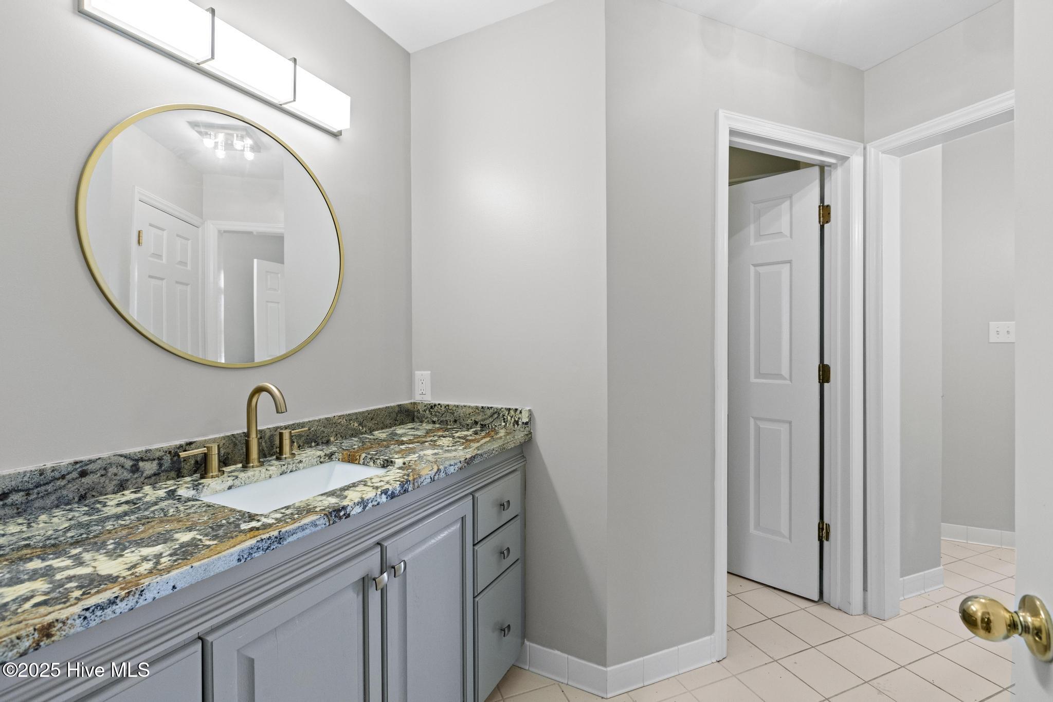 Jacksonville, North Carolina, 28540, United States, 4 Bedrooms Bedrooms, ,5 BathroomsBathrooms,Residential,For Sale,1944565