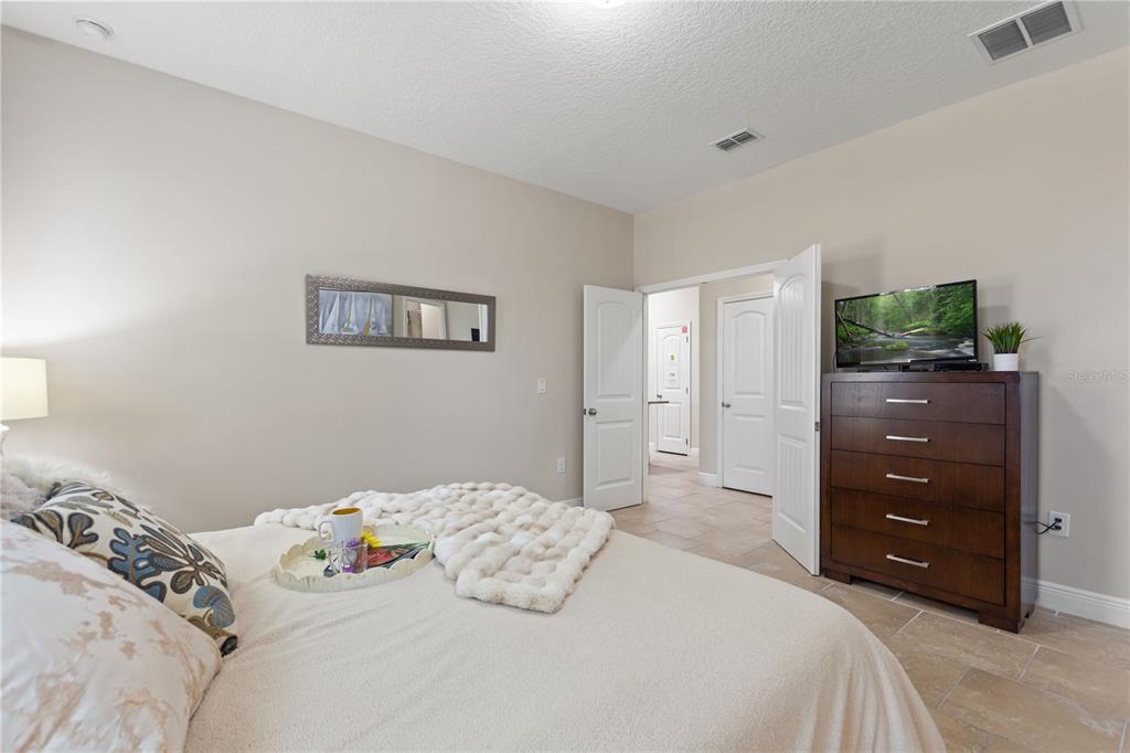 Davenport, Florida, 33837, United States, 5 Bedrooms Bedrooms, ,5 BathroomsBathrooms,Residential,For Sale,1999556