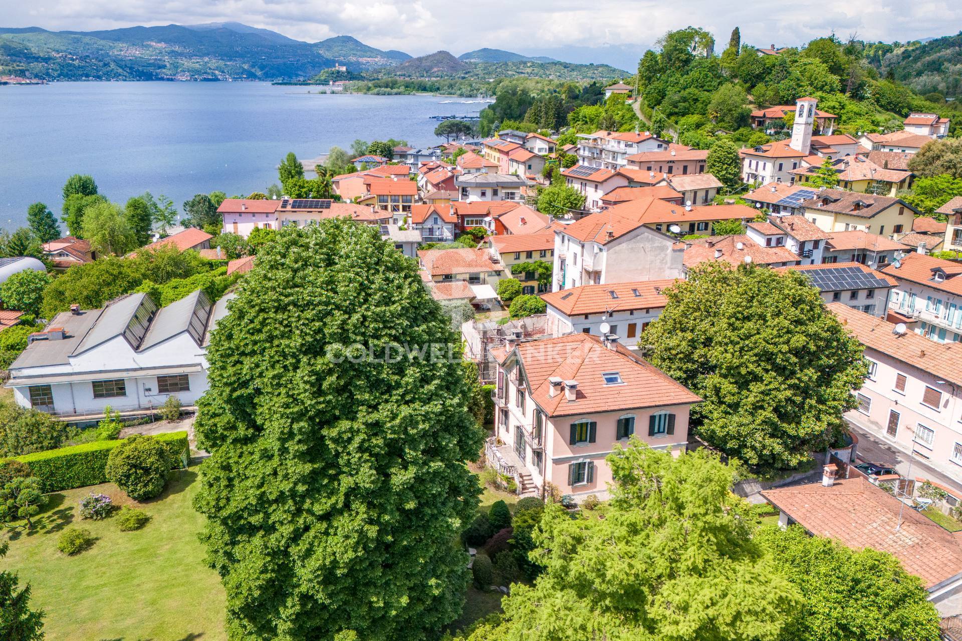 Sesto Calende, Varese, 21018, IT, 6 Bedrooms Bedrooms, ,5 BathroomsBathrooms,Residential,For Sale,1796878