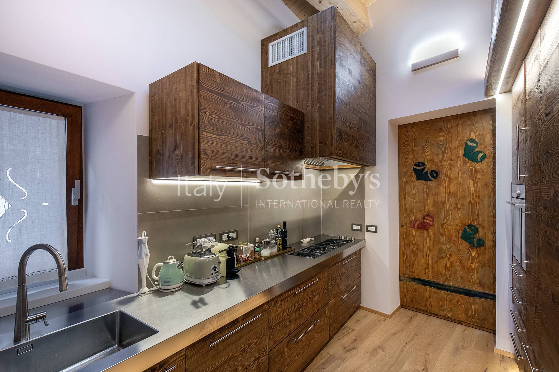  Elegant Townhouse with View - 物件實景