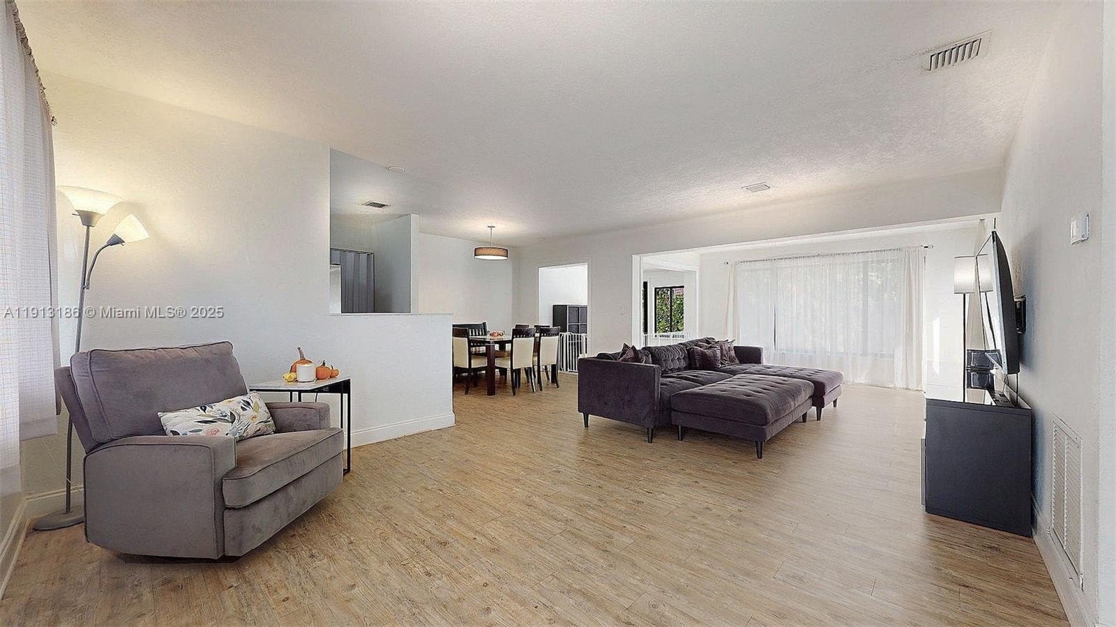 Fort Lauderdale, Florida, 33312, United States, 3 Bedrooms Bedrooms, ,2 BathroomsBathrooms,Residential,For Sale,1996481